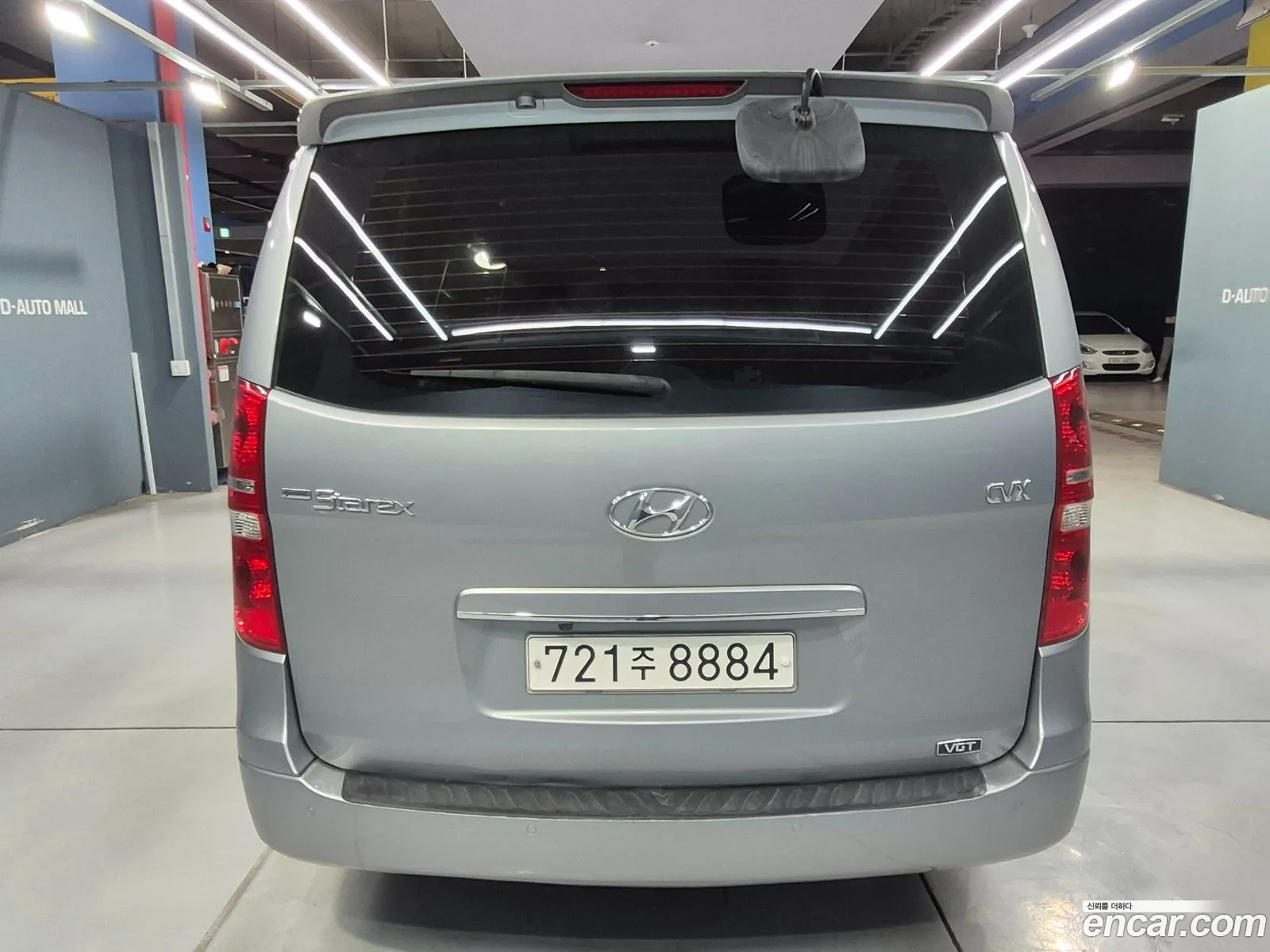 Hyundai Grand Starex 2013 — 2