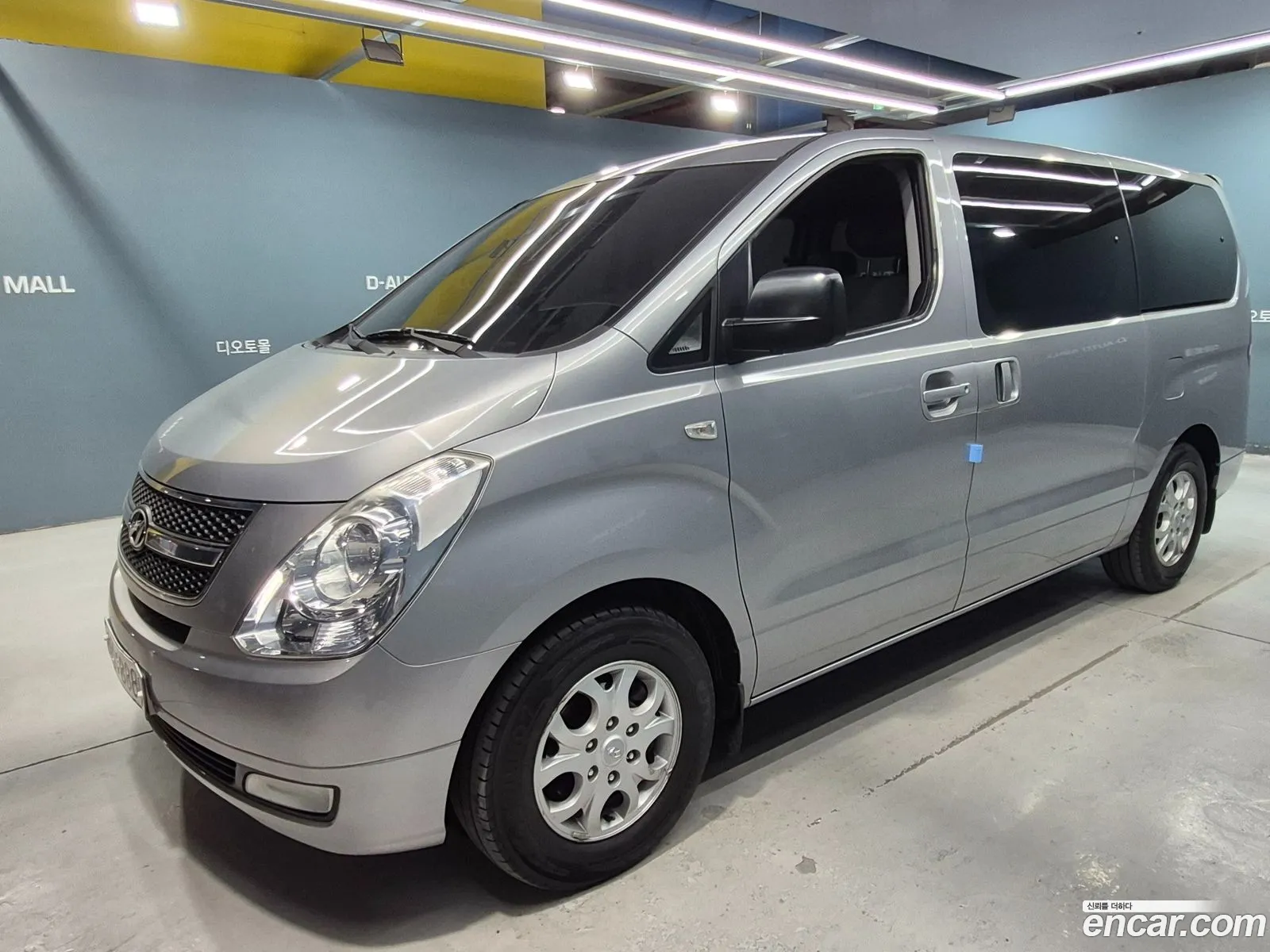 Hyundai Grand Starex 2013 — 13