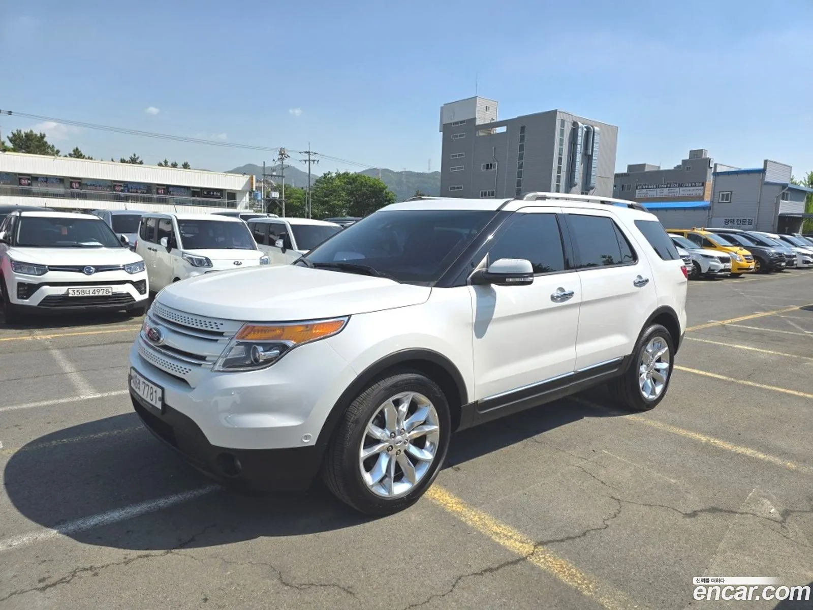 Ford Explorer 2015 — 18