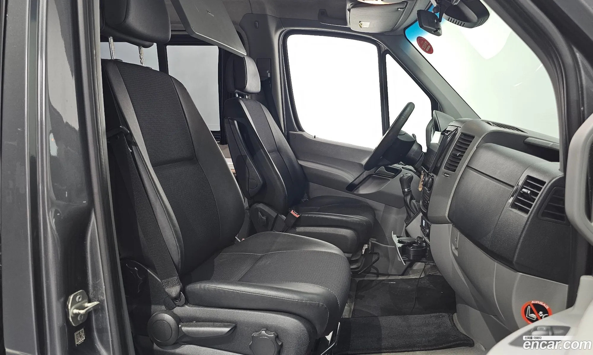 Mercedes-Benz Sprinter 2017 WDB906733HP378358 — 21