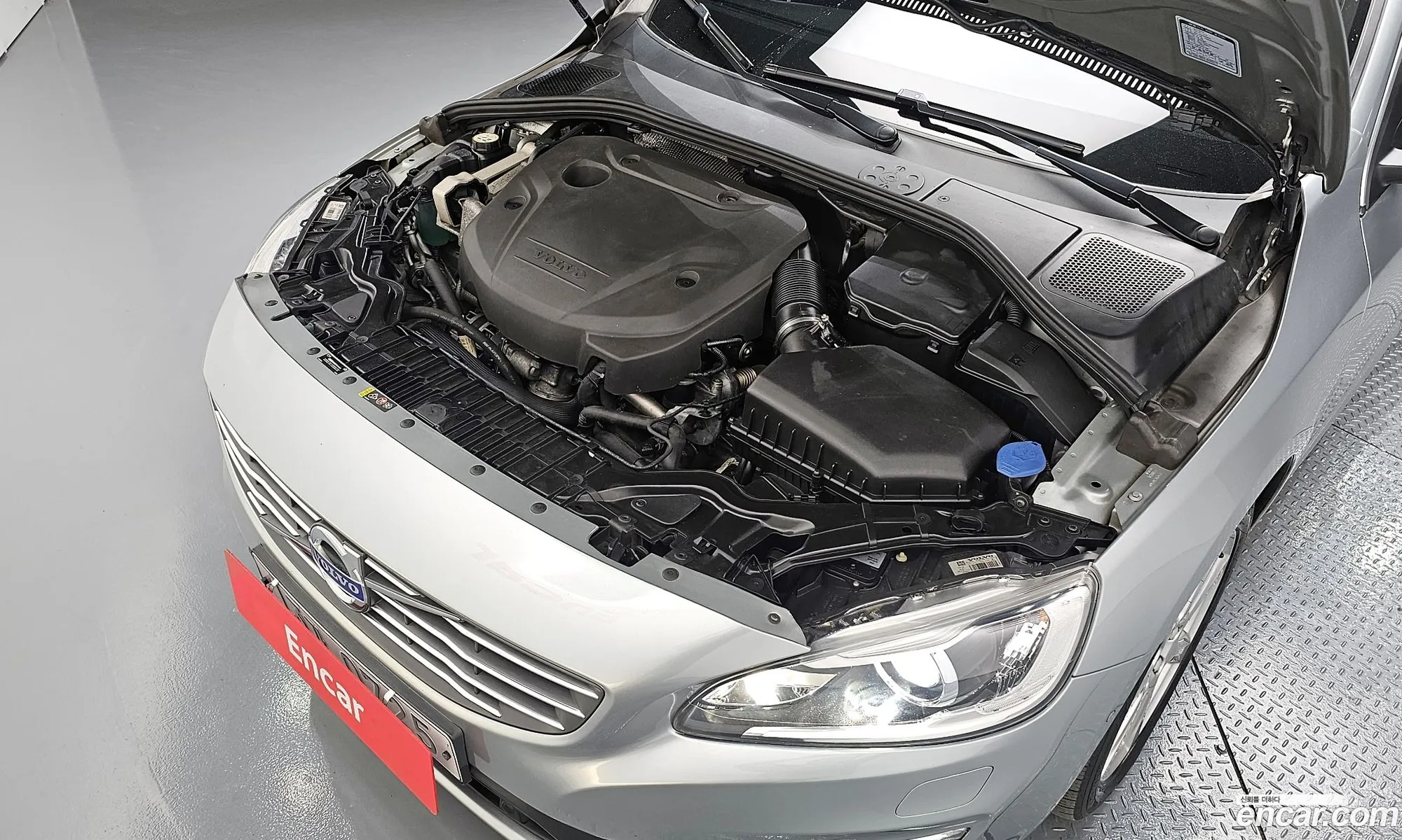 Volvo S60 2016 YV1FS79B0G2406089 — 8