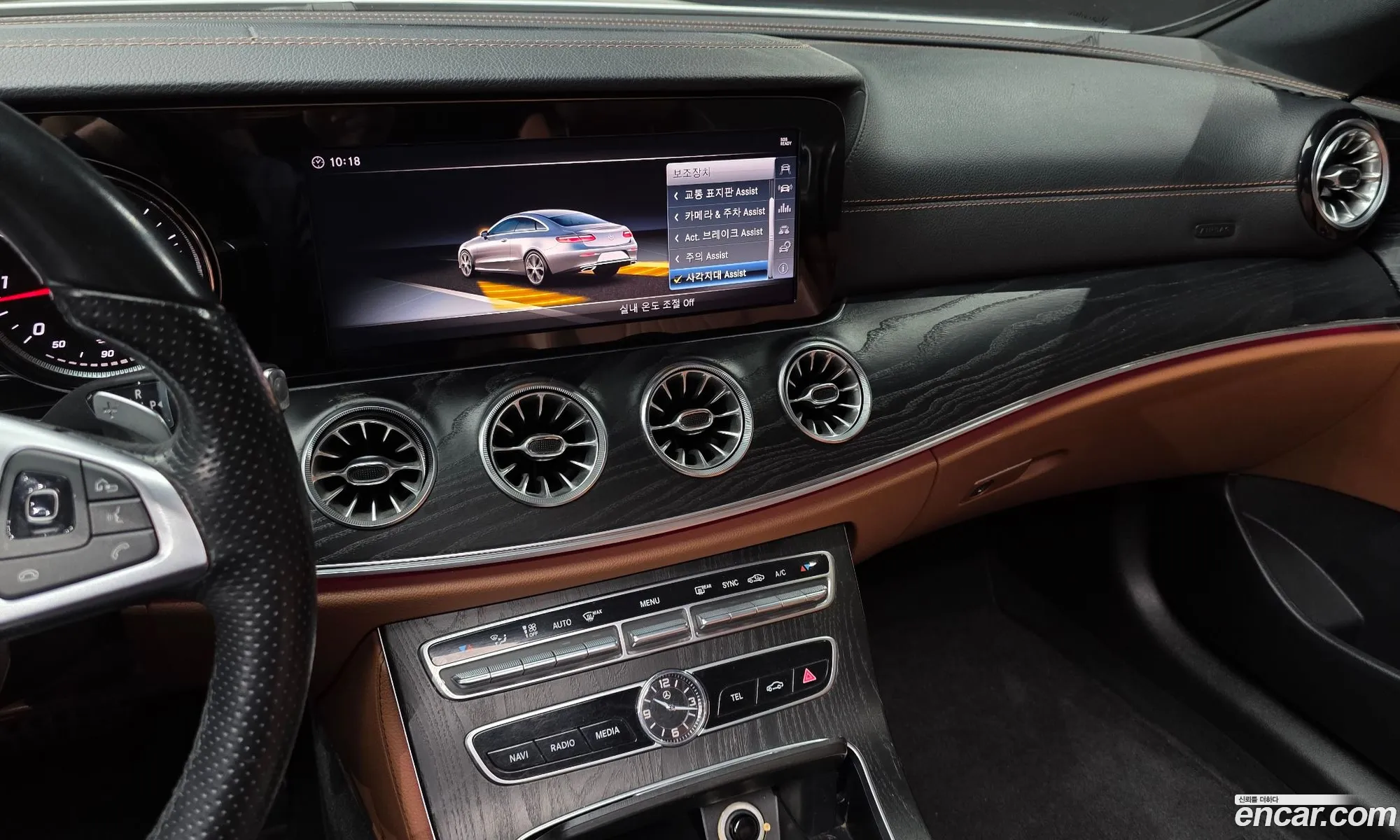 Mercedes-Benz E-Class W213 2018 WDD1J1EB5JF067876 — 2