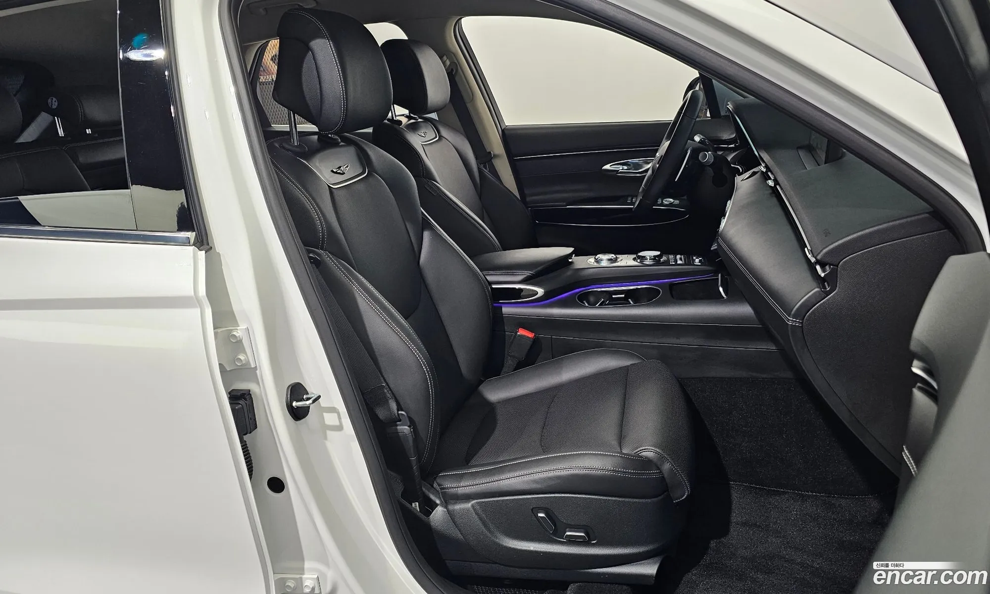 Genesis GV70 2024 — 31