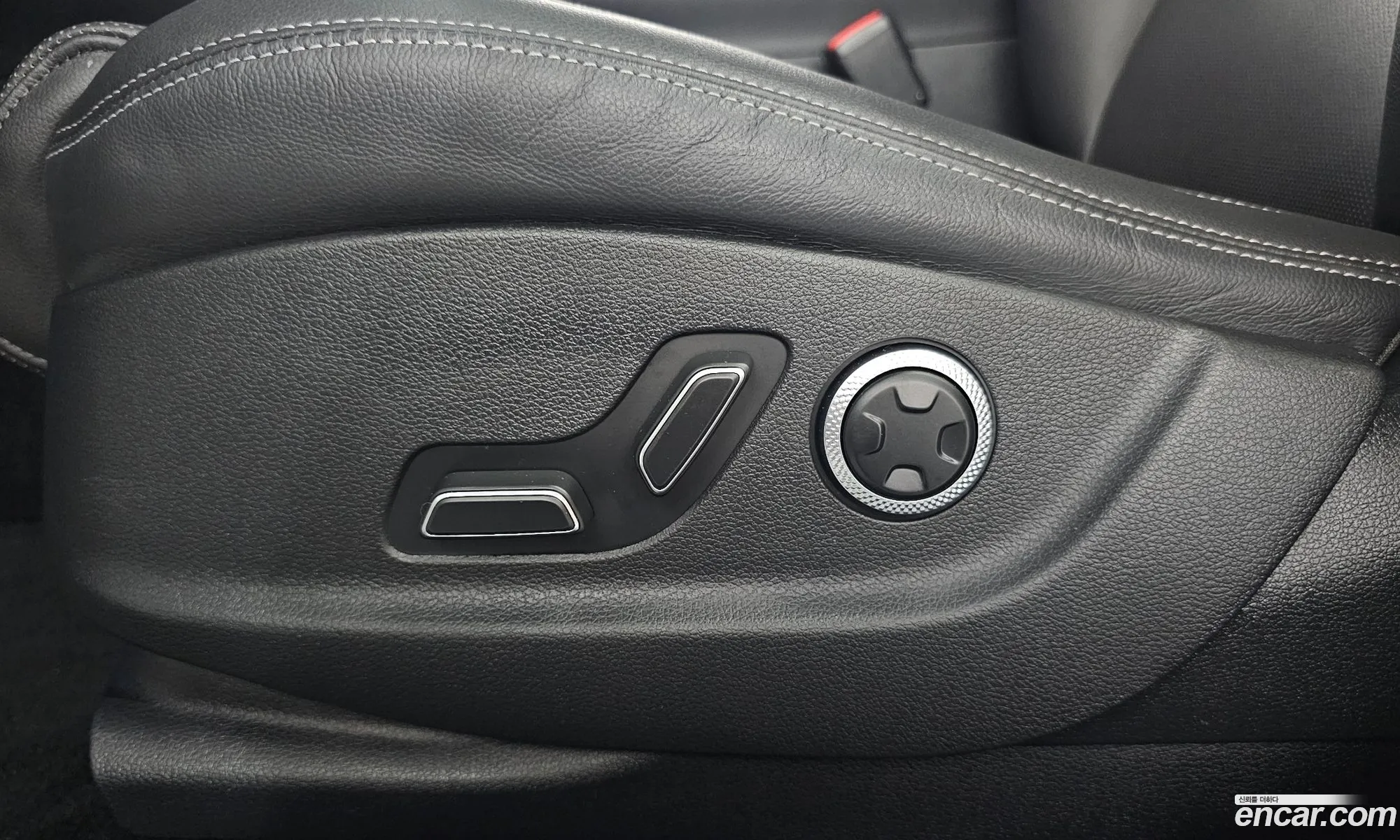 Genesis GV70 2024 — 4