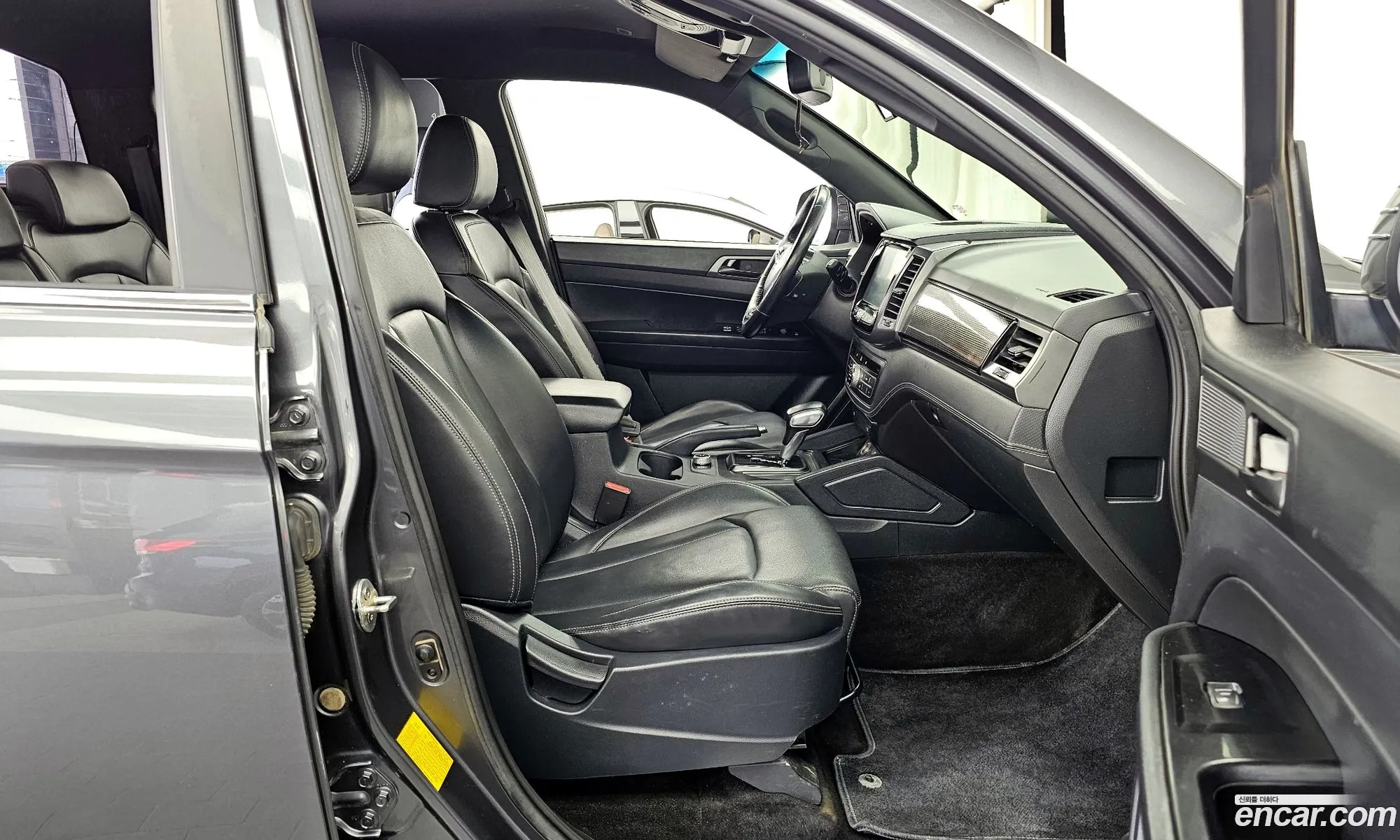 KG Mobility (SsangYong) Rexton Sports 2022 — 24