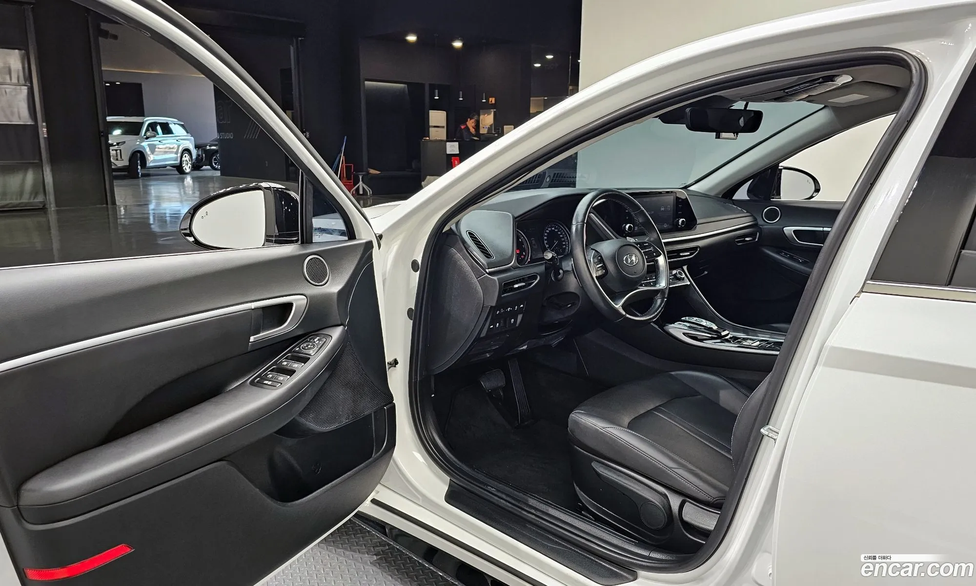 Hyundai Sonata 2022 — 12