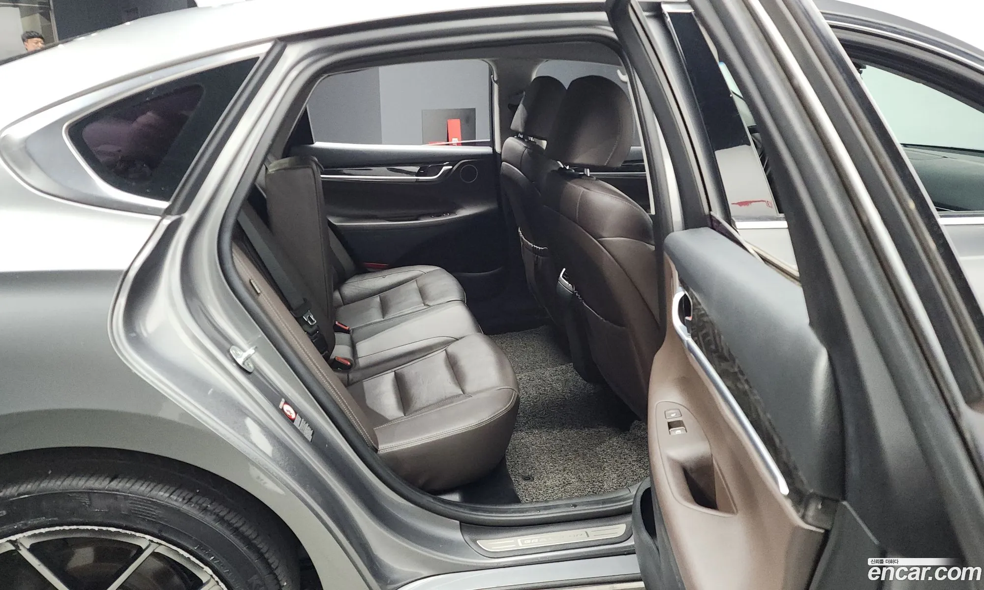 Hyundai Grandeur IG Hybrid 2017 — 17