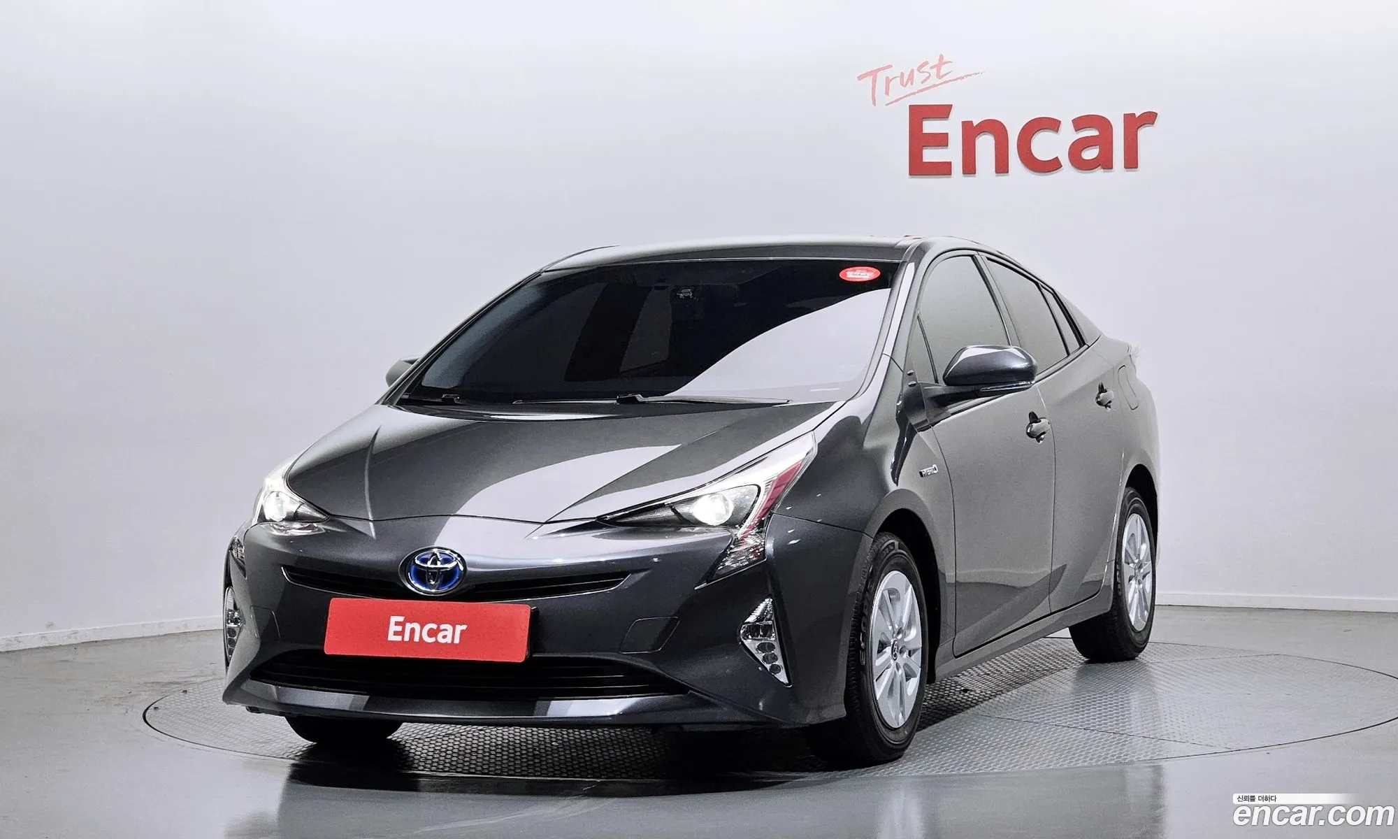 Toyota Prius 2017 — 6