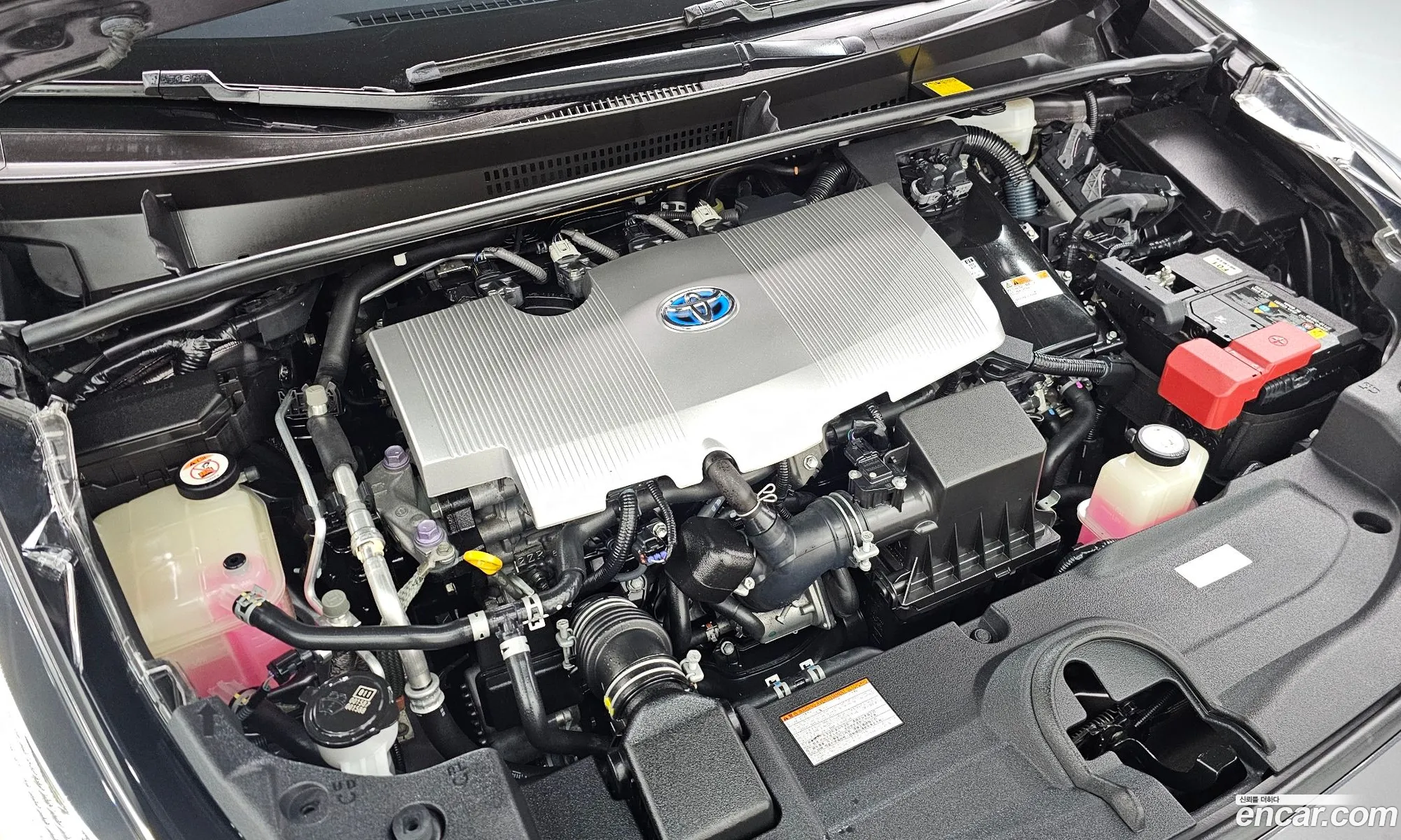 Toyota Prius 2017 — 10