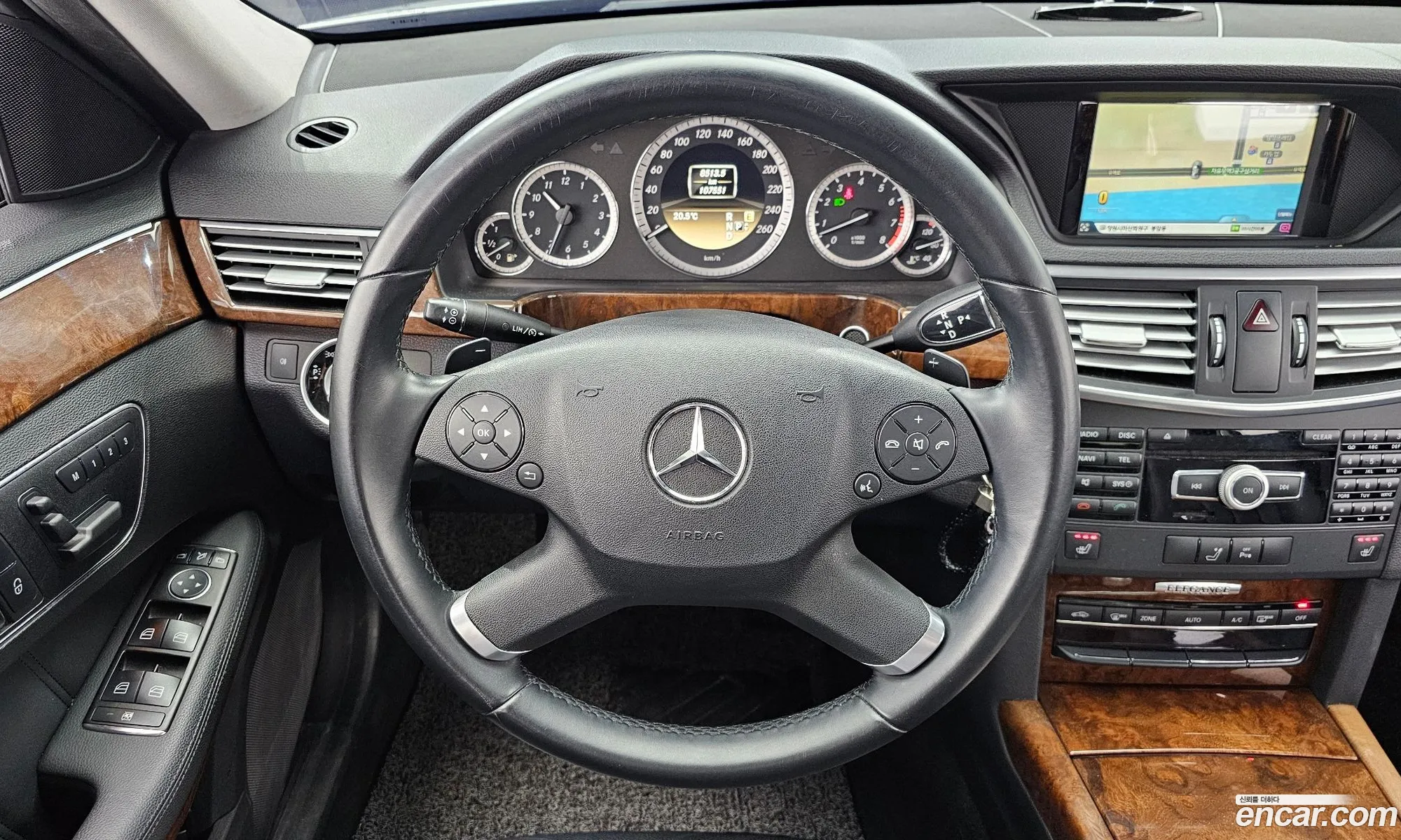 Mercedes-Benz E-Class W212 2012 WDDHF5FB8CA629226 — 19
