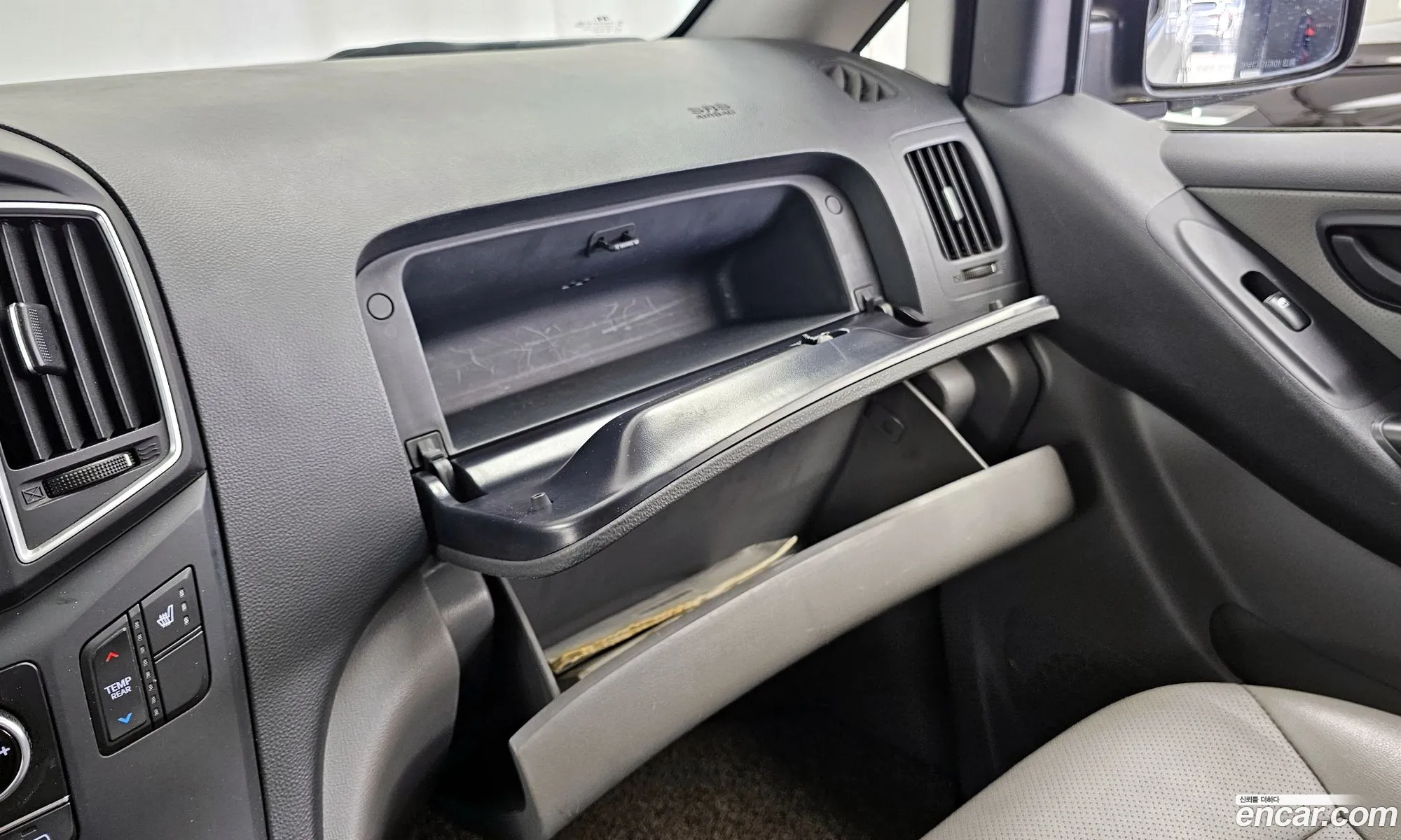 Hyundai Grand Starex 2020 — 14