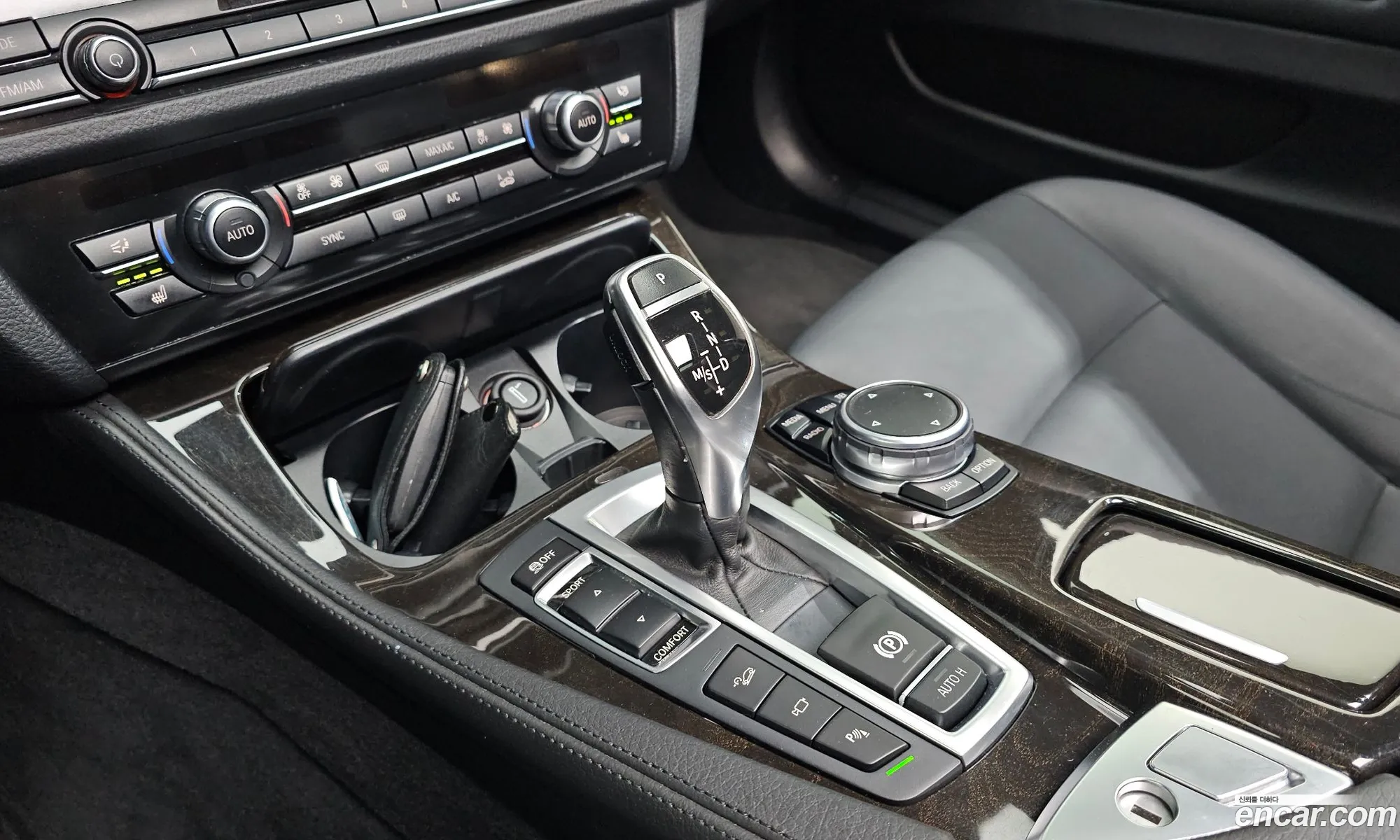 BMW 5 Series 2015 WBA5A7100FD816828 — 2