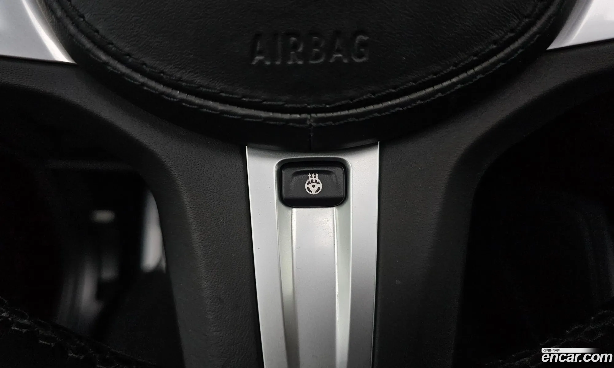 BMW X4 2020 WBAVJ9105L9B66522 — 2