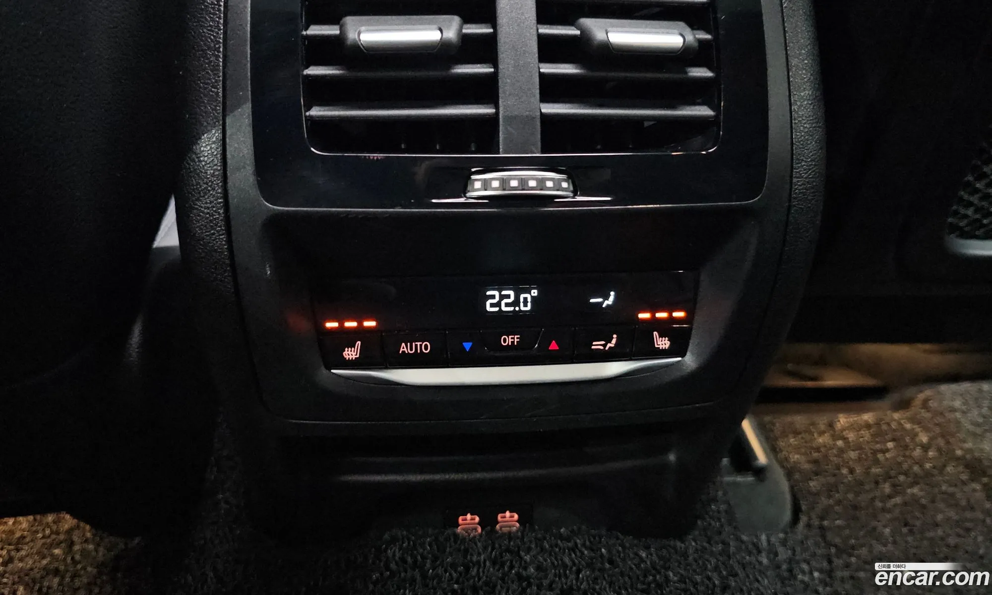 BMW X4 2020 WBAVJ9105L9B66522 — 4