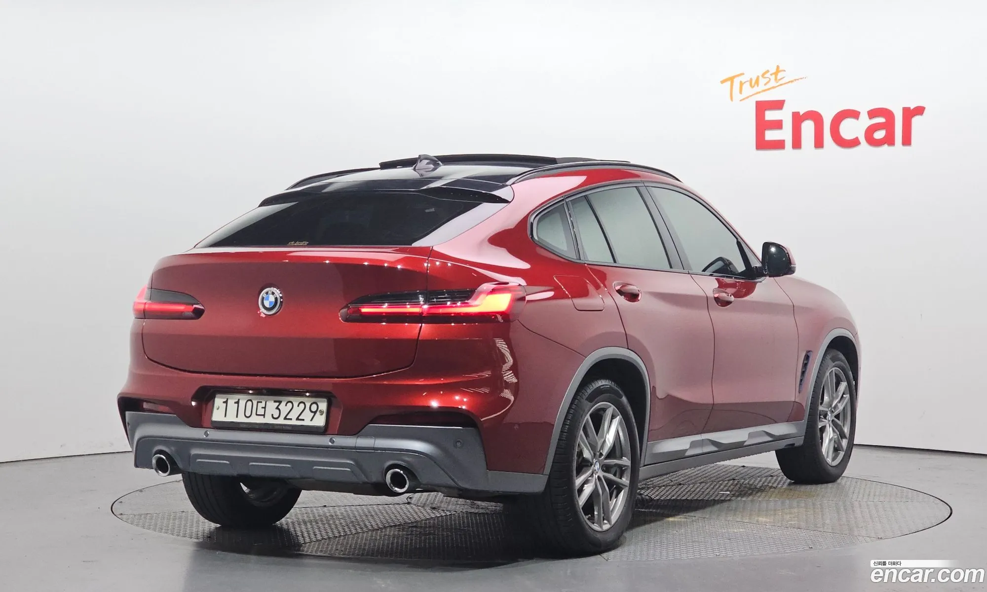 BMW X4 2020 WBAVJ9105L9B66522 — 32