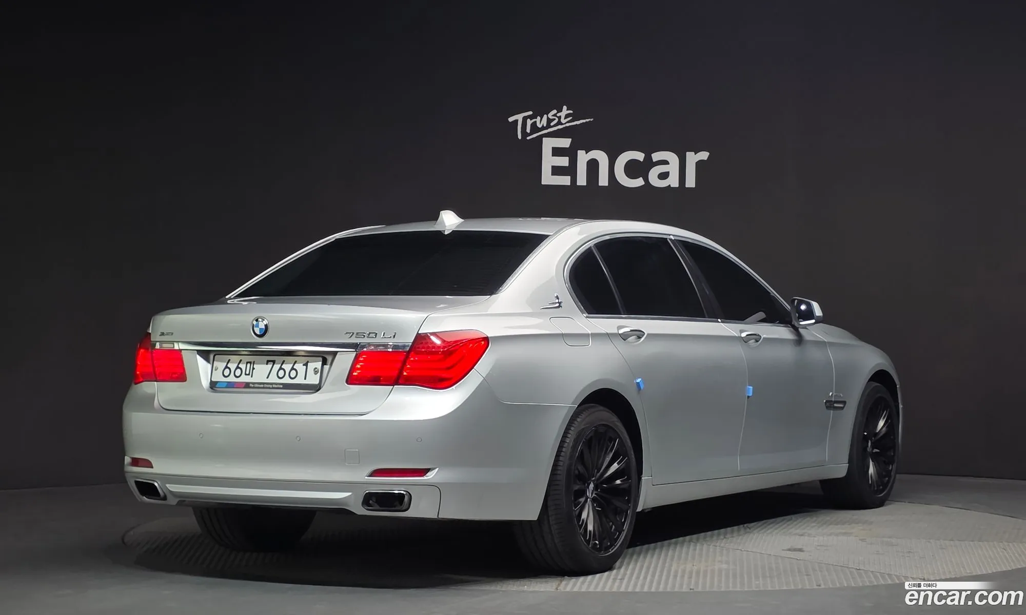 BMW 7 Series 2011 WBAKC8106BC573674 — 12
