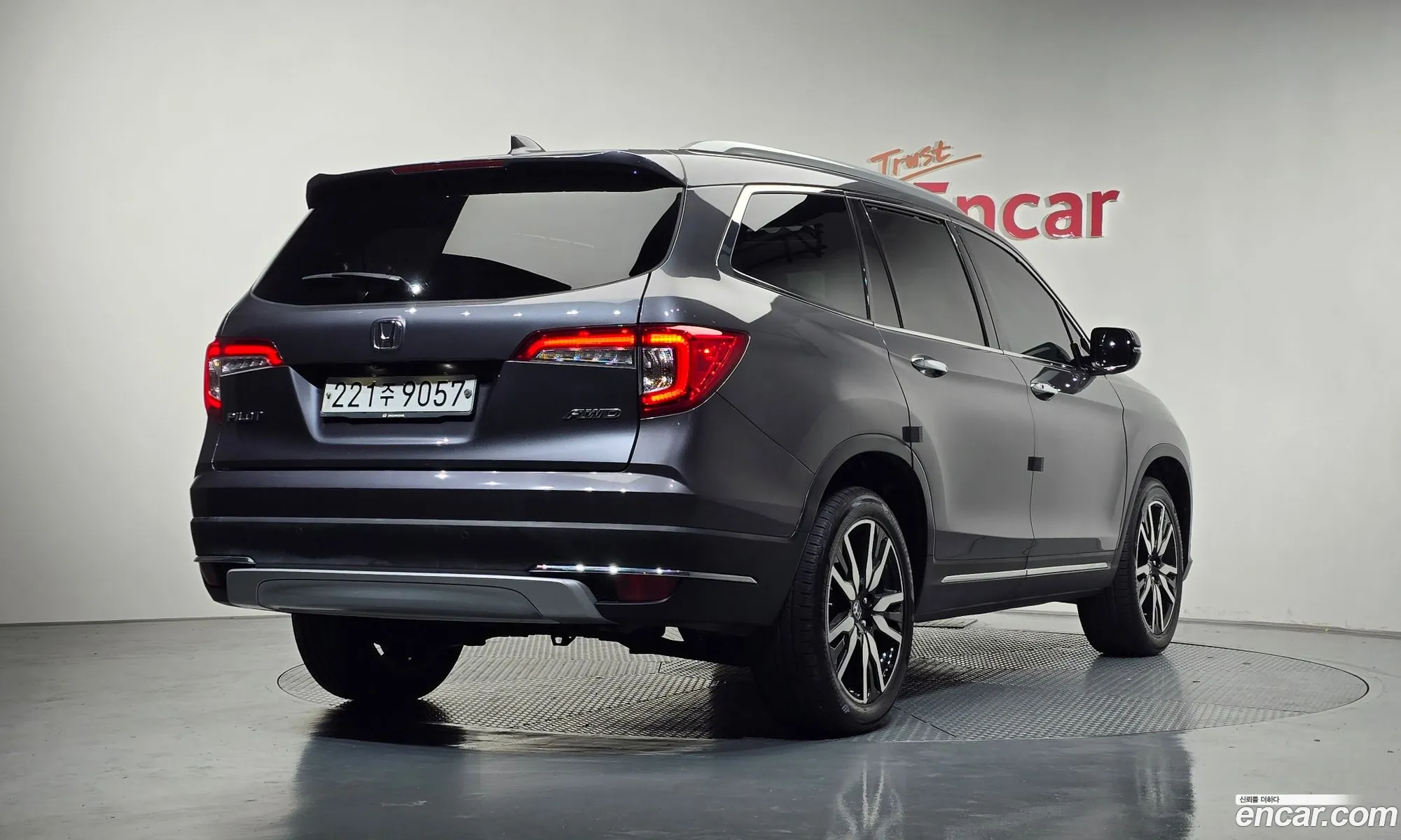 Honda Pilot 2019 5FNYF6860KB201277 — 2