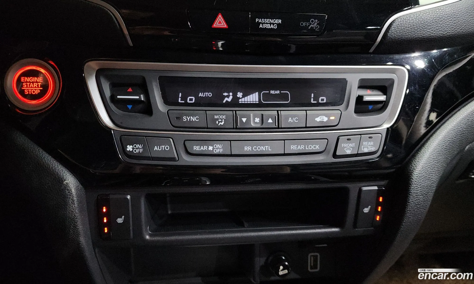 Honda Pilot 2019 5FNYF6860KB201277 — 30