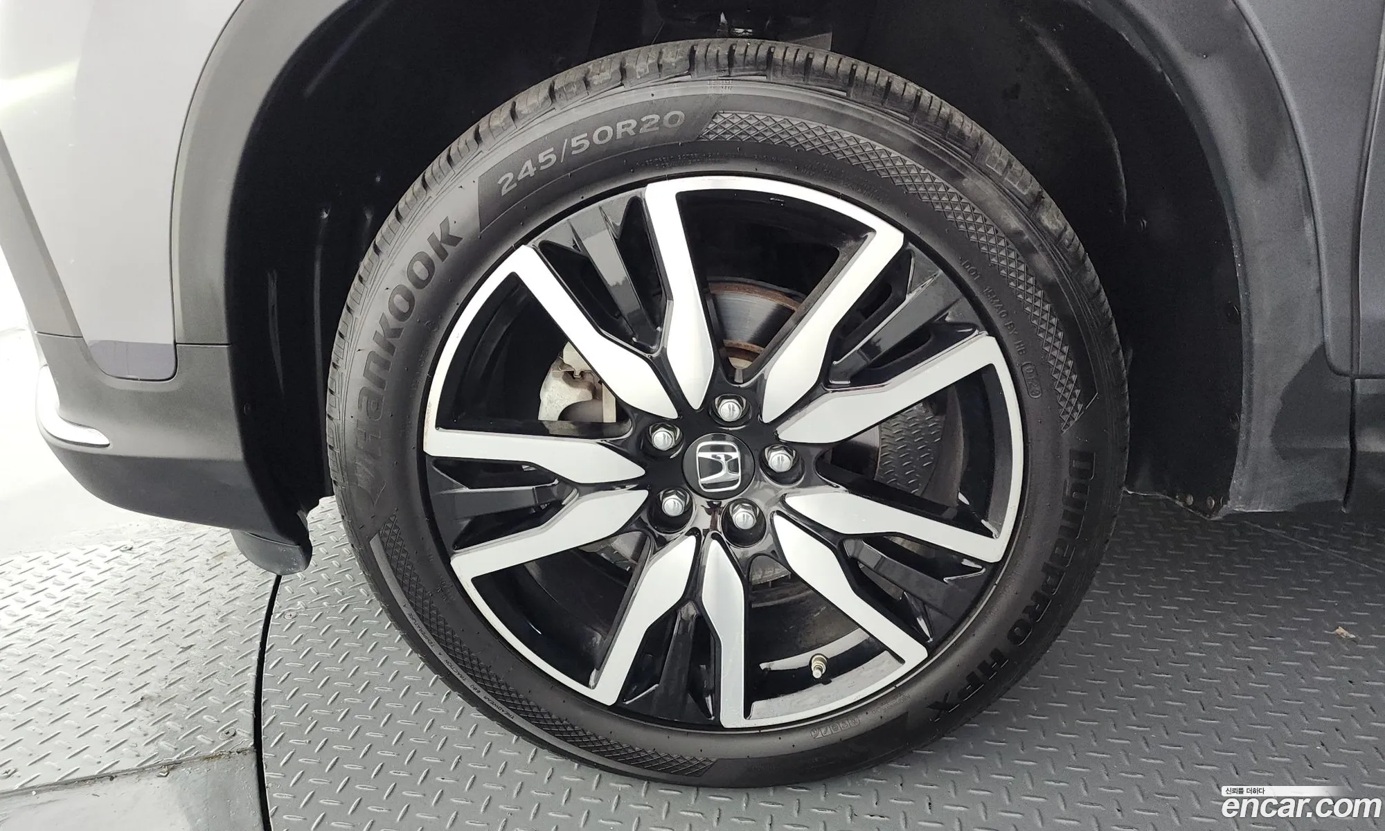 Honda Pilot 2019 5FNYF6860KB201277 — 29