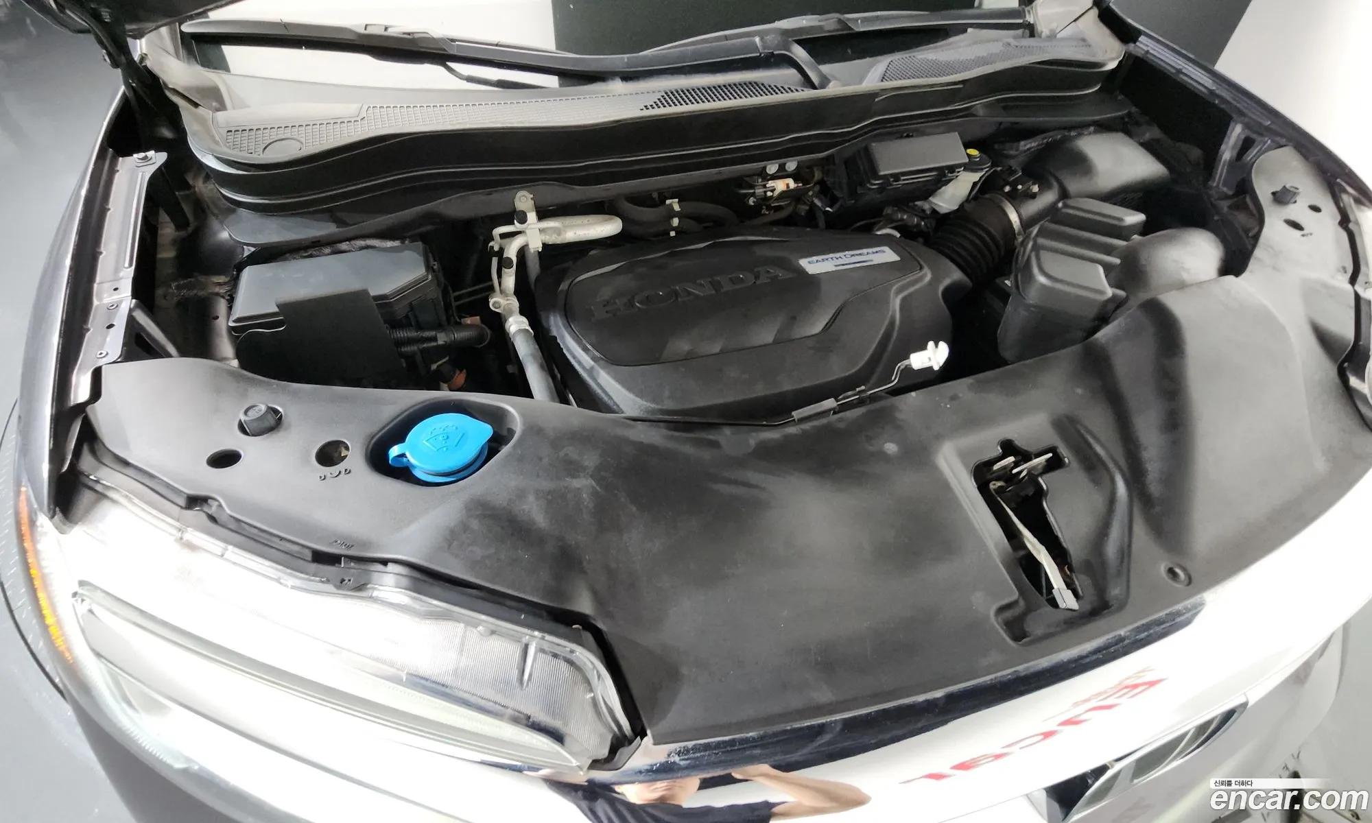 Honda Pilot 2019 5FNYF6860KB201277 — 11