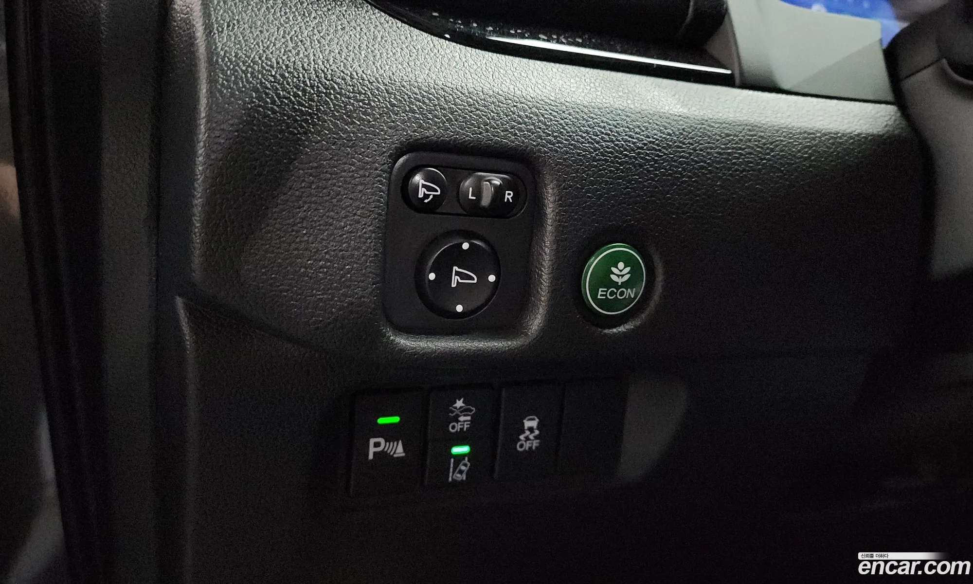 Honda Pilot 2019 5FNYF6860KB201277 — 18
