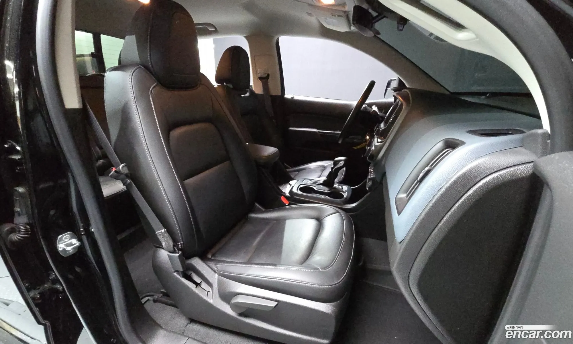 Chevrolet (GM Daewoo) Real New Colorado