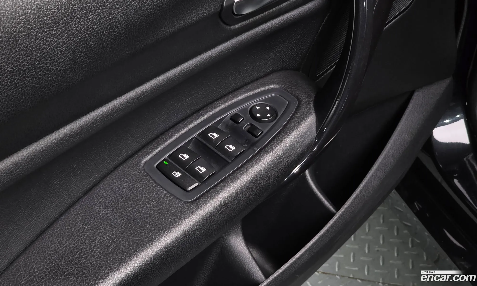 BMW 1 Series 2012 WBA1C3104DE896305 — 5