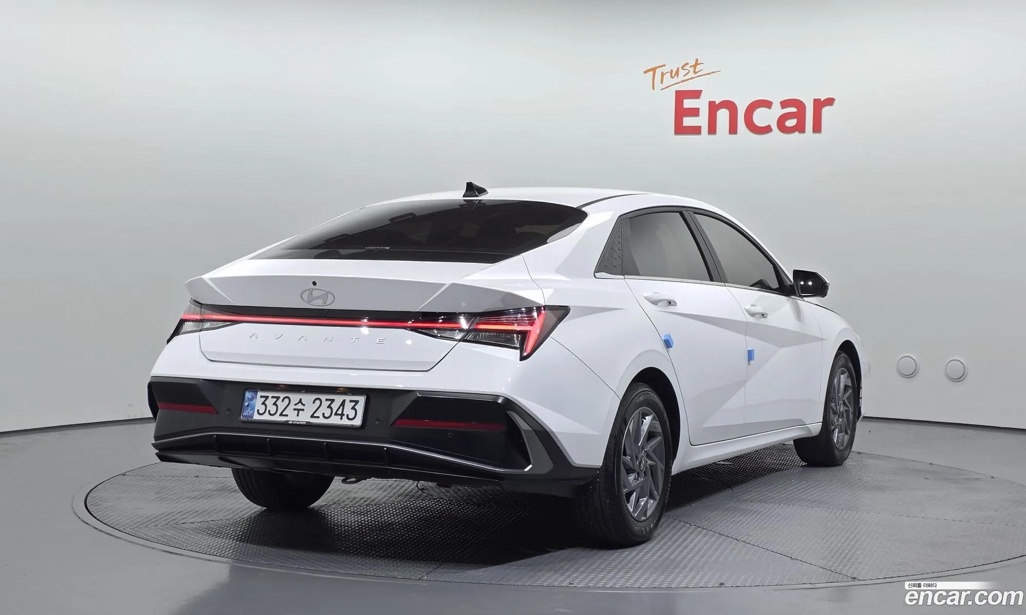 Hyundai Elantra 2024 — 7
