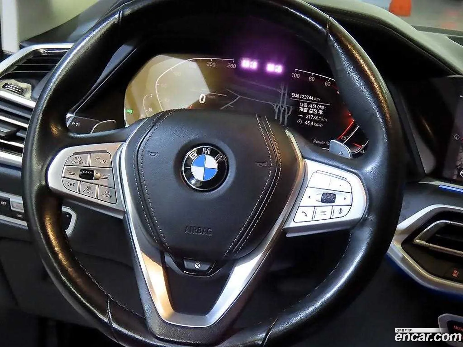 BMW X7 2021 — 4