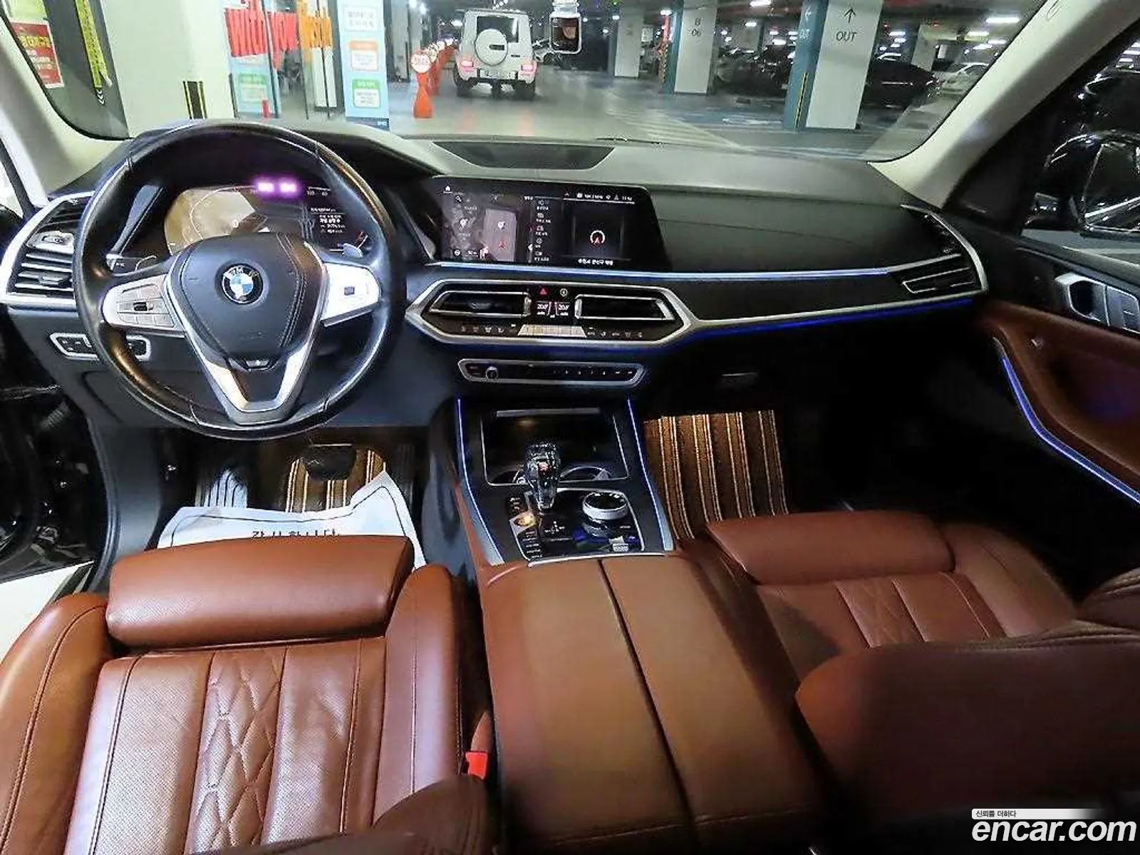 BMW X7 2021 — 11