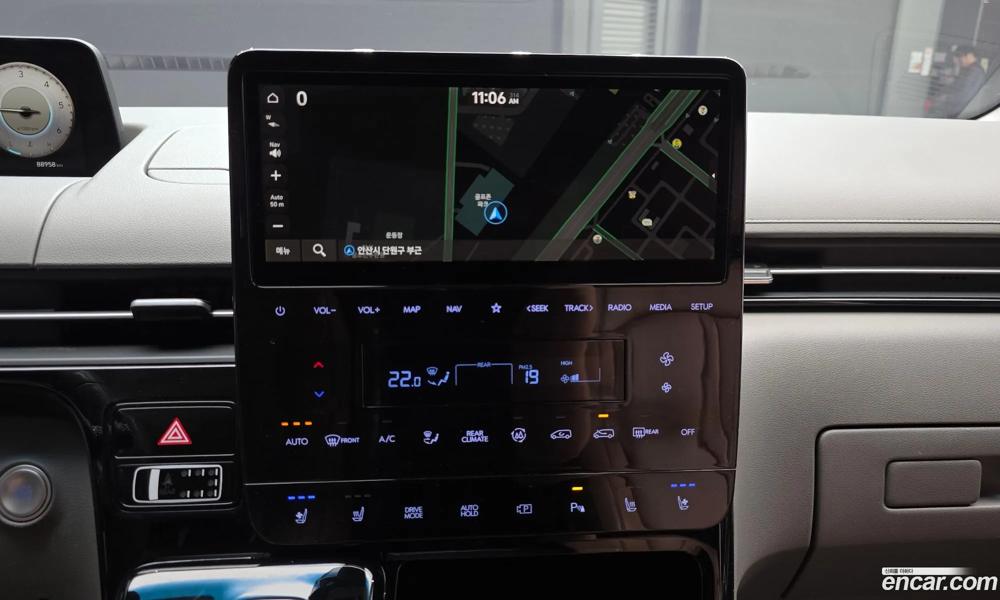 Hyundai Staria 2021 — 11