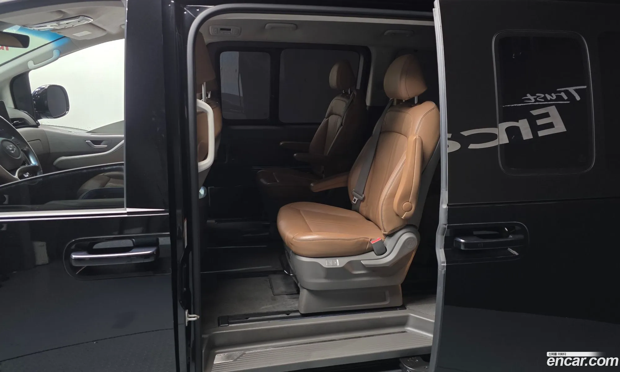 Hyundai Staria 2021 — 5