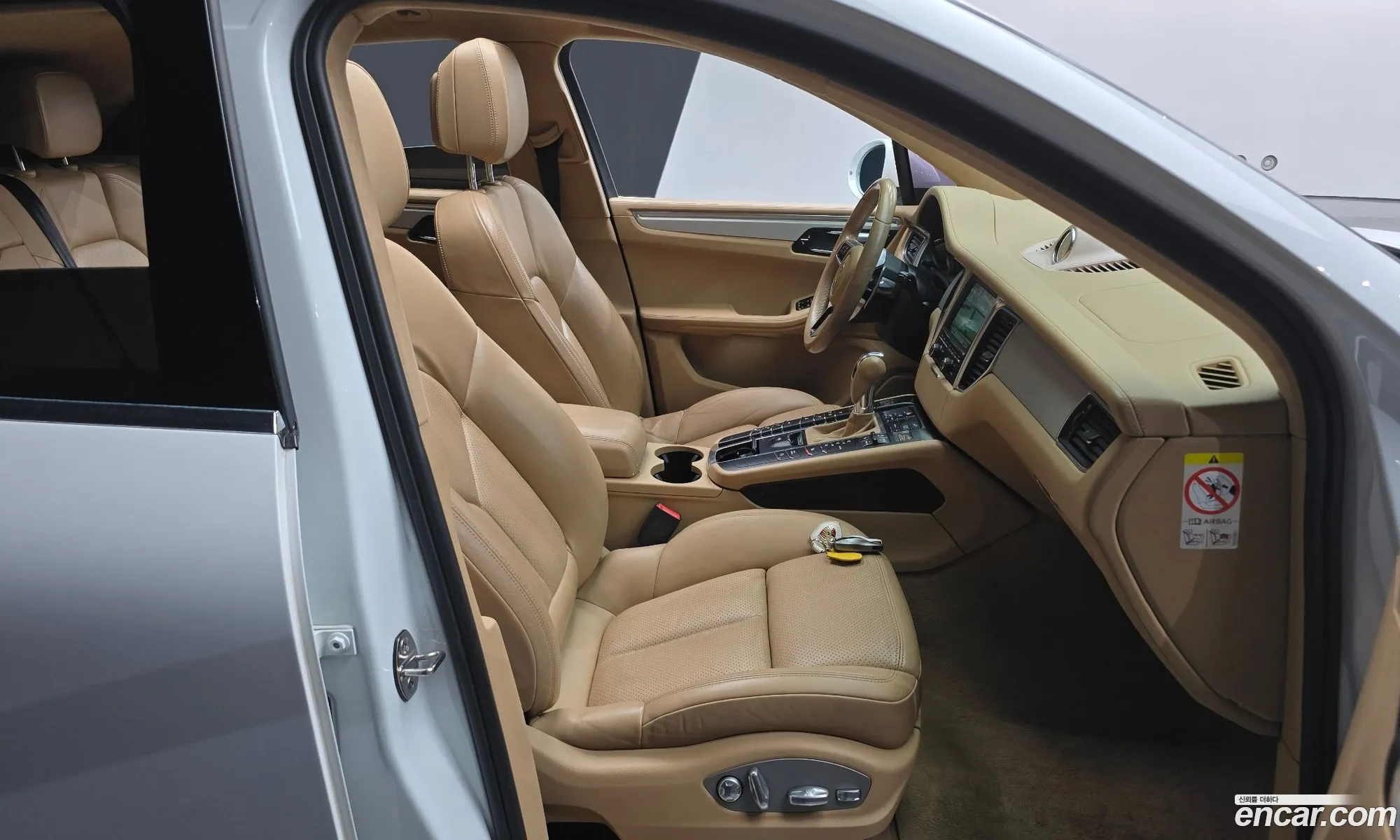 Porsche Macan 2014 WP1AF2951ELB90120 — 8