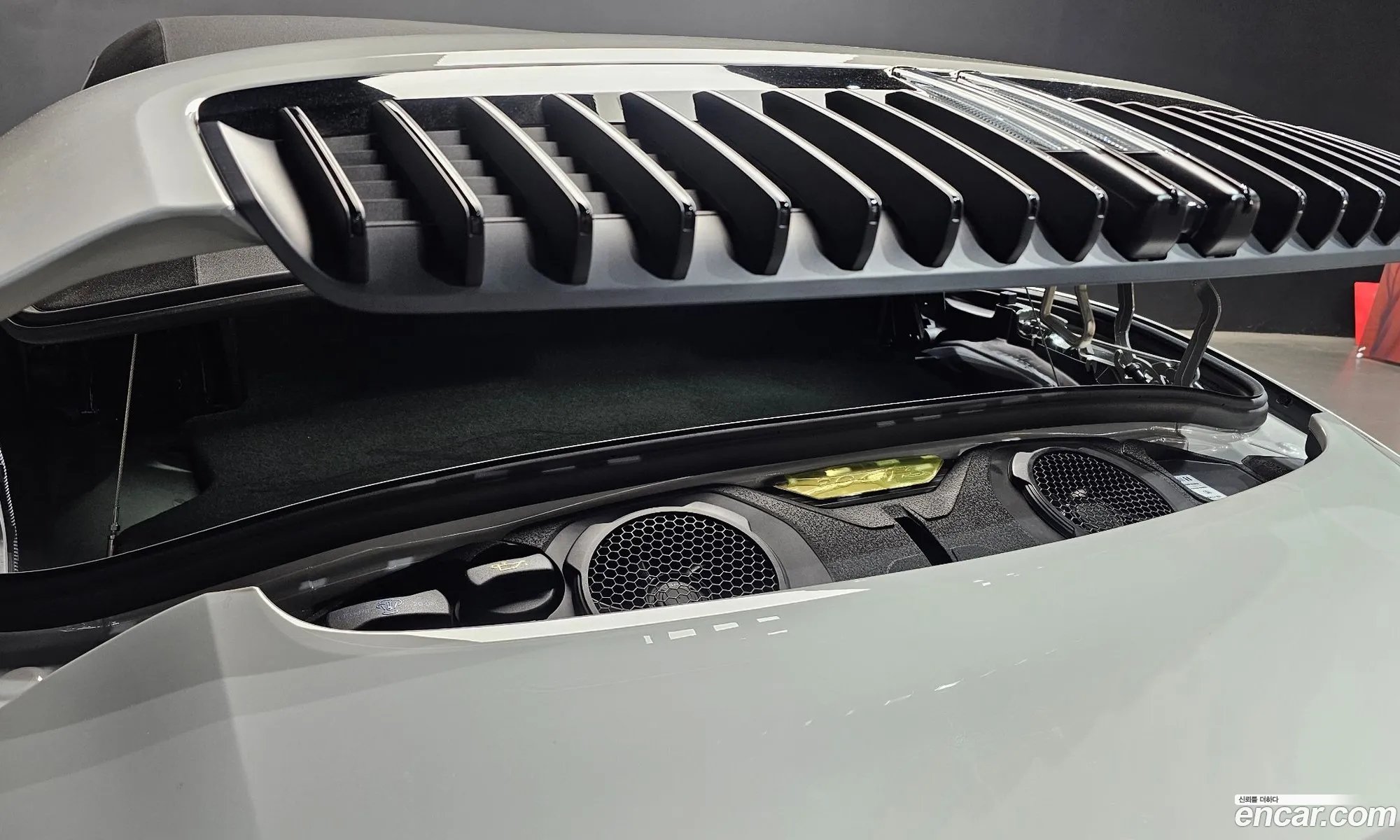 Porsche 911 2023 WP0CB2999PS247391 — 26
