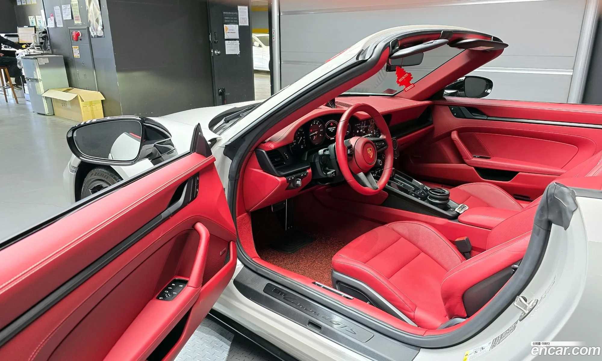 Porsche 911 2023 WP0CB2999PS247391 — 5