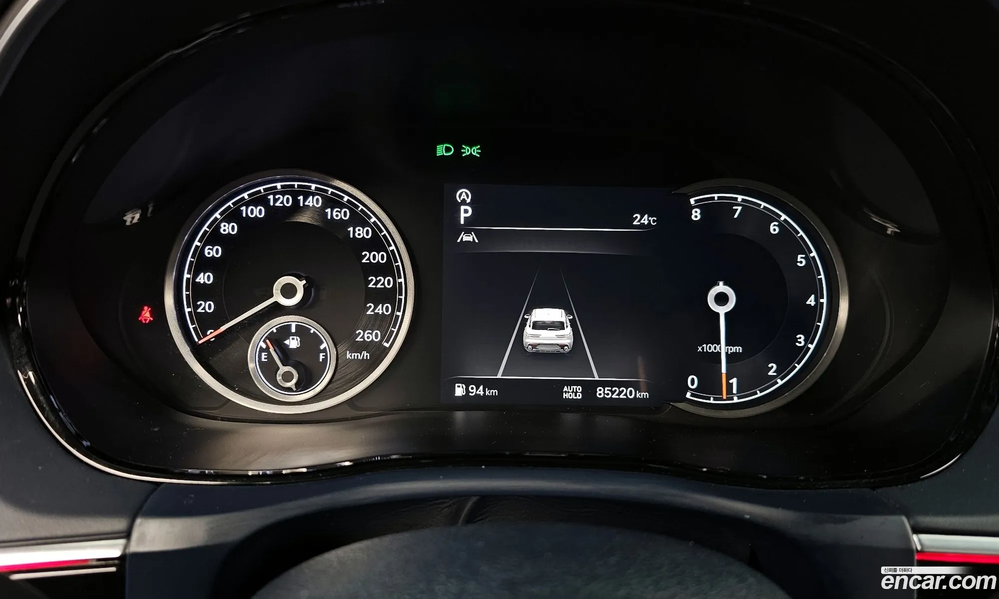 Genesis GV70 2021 — 32