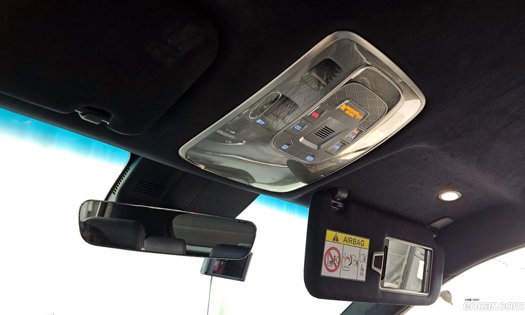 Genesis GV70 2021 — 27