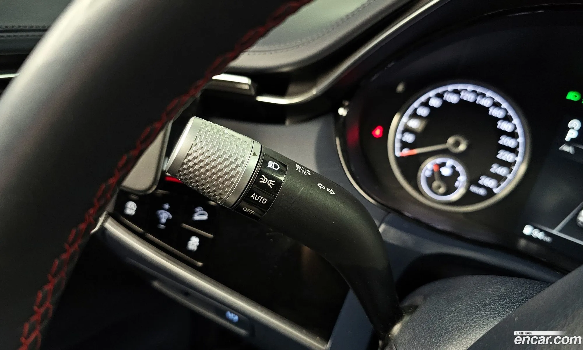 Genesis GV70 2021 — 15