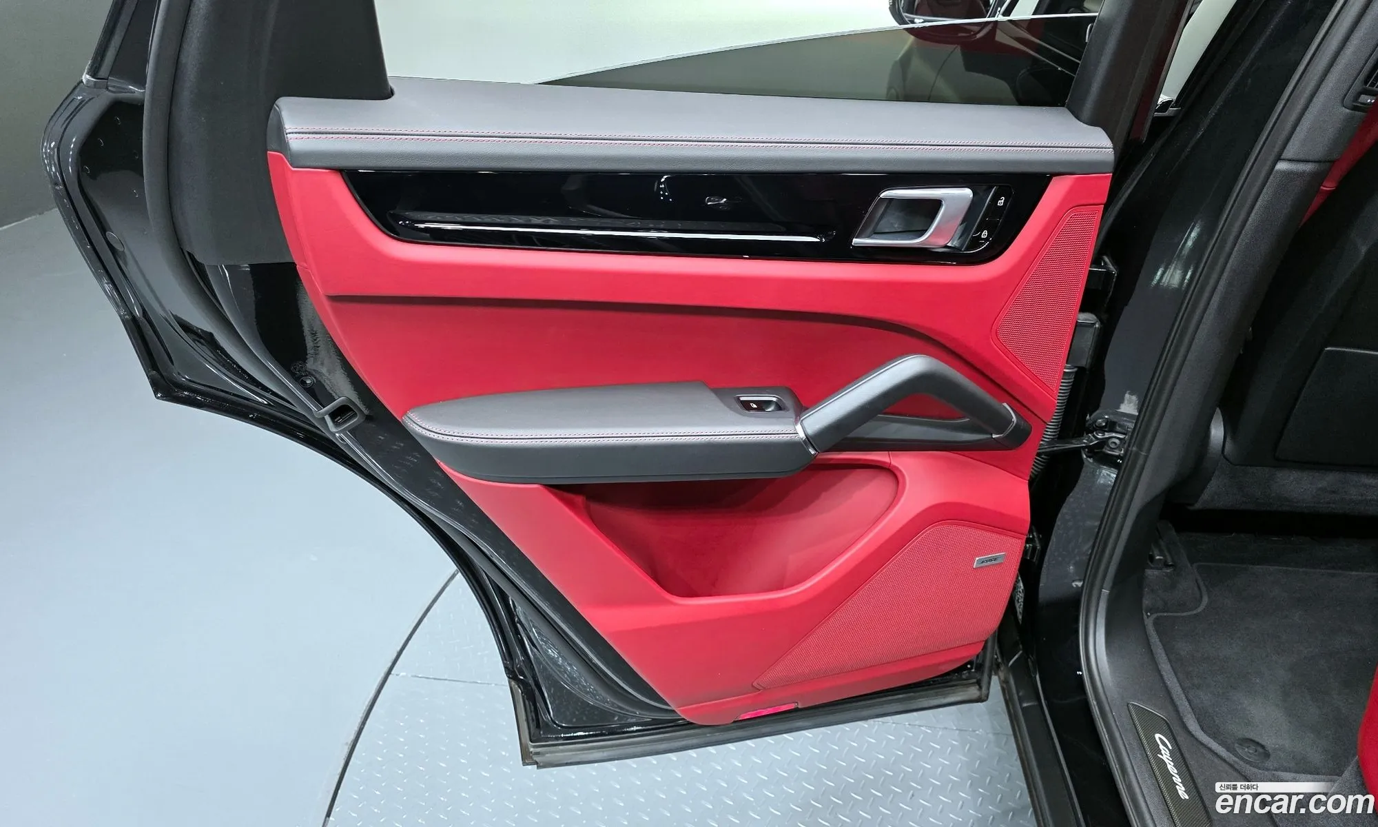 Porsche Cayenne 2020 WP1BA29Y2LDA66930 — 35