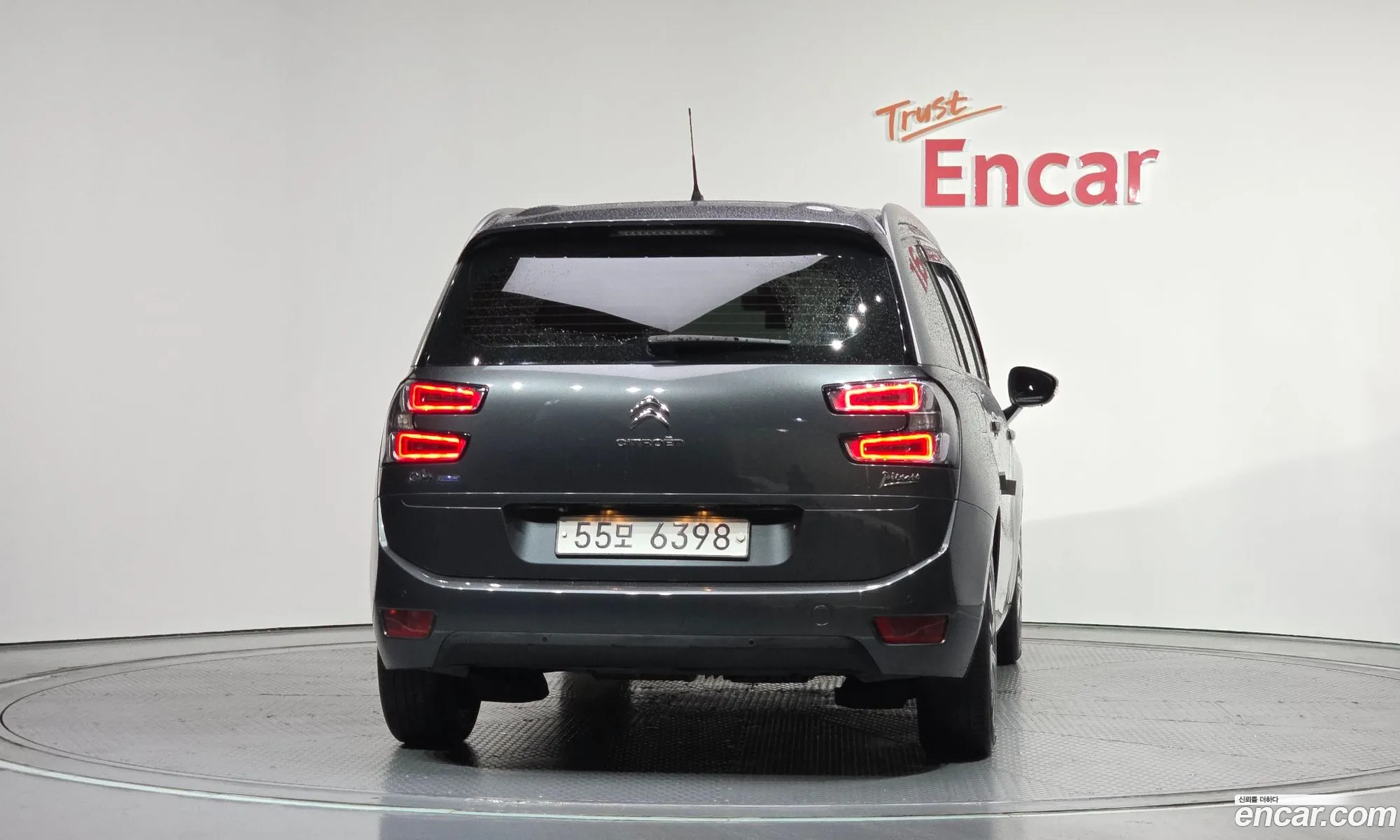 Citroen/DS Grand C4 Picasso 2015 VF73AAHXTFJ579624 — 4