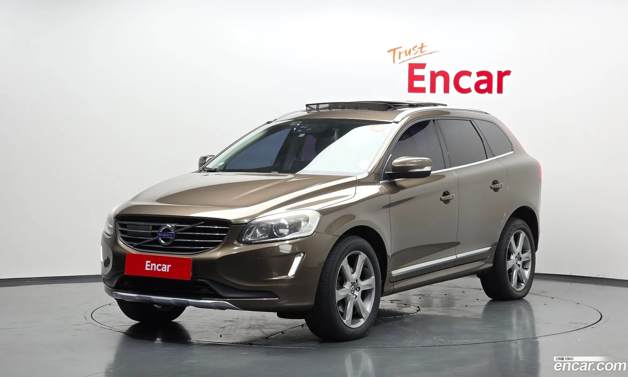 Volvo XC60 2015 YV1DZ82K6F2754864 — 9