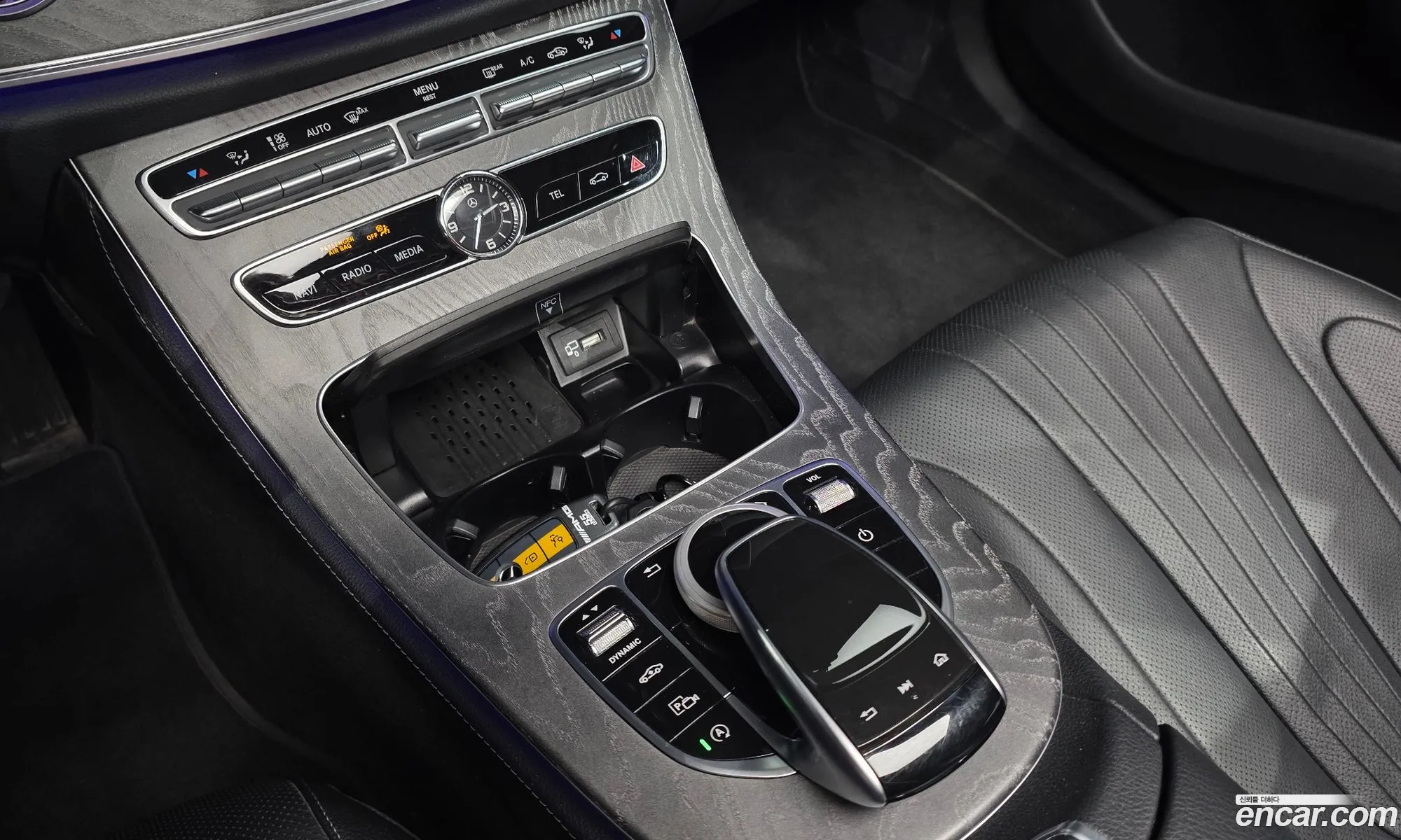 Mercedes-Benz CLS-Class C257 2019 WDD2J2DB0KA042183 — 3