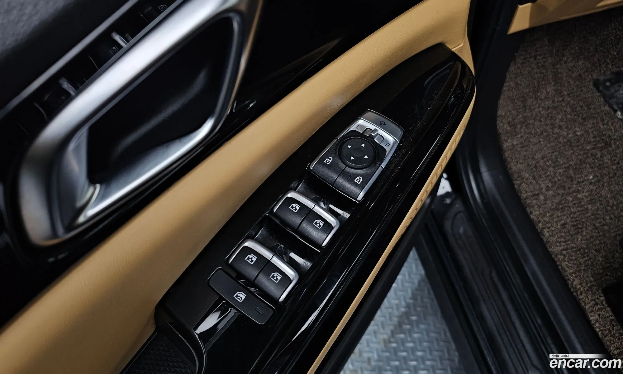 Kia Carnival 2020 — 14