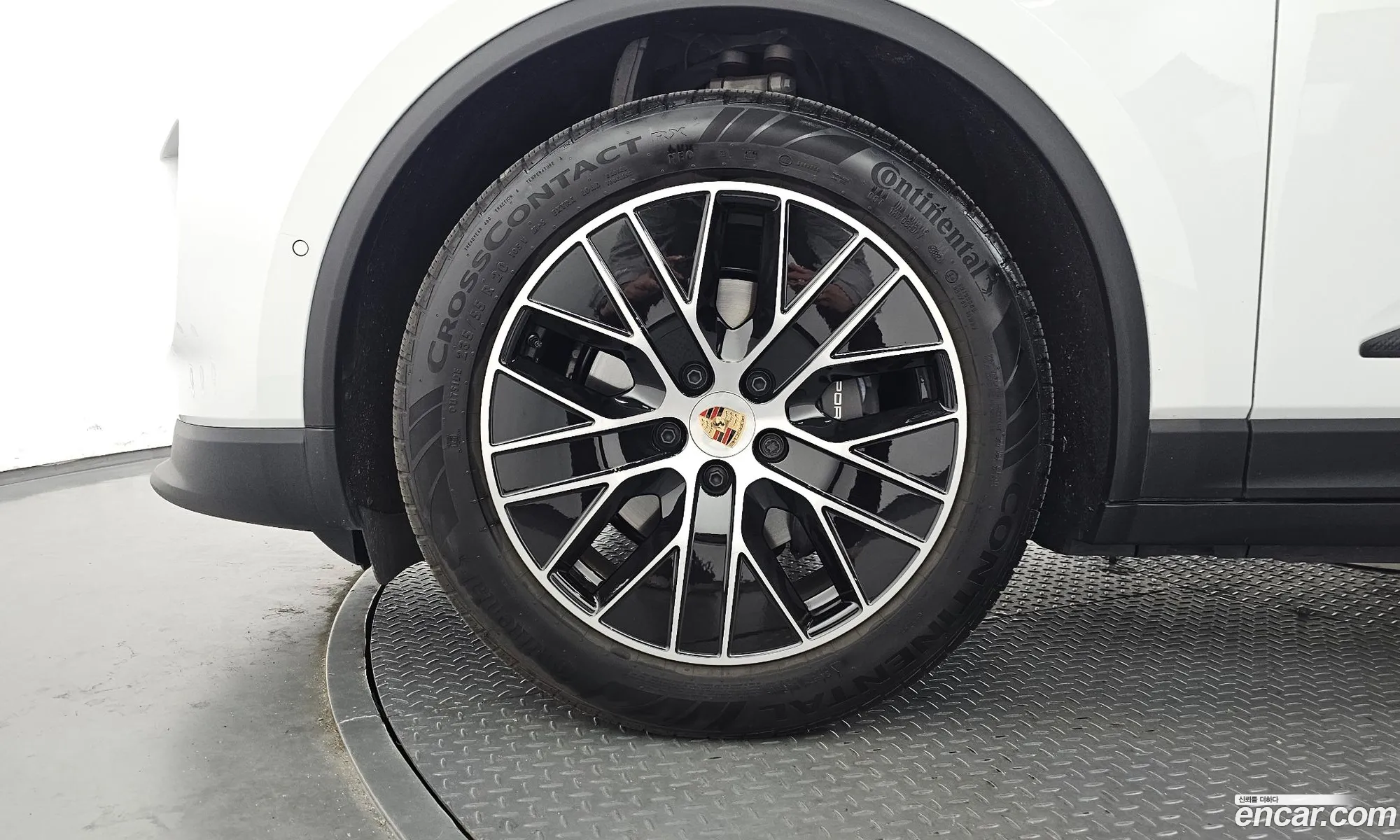 Porsche Macan EV 2025 WP1AD2XA0SL075796 — 4