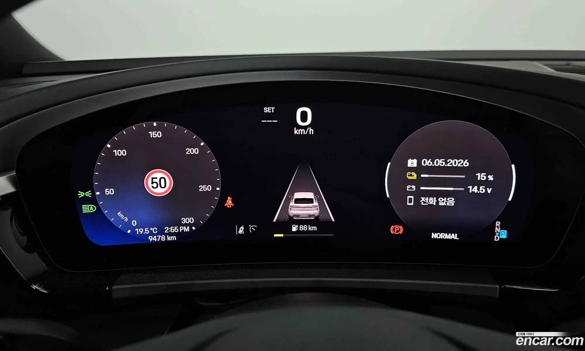 Porsche Macan EV 2025 WP1AD2XA0SL075796 — 12