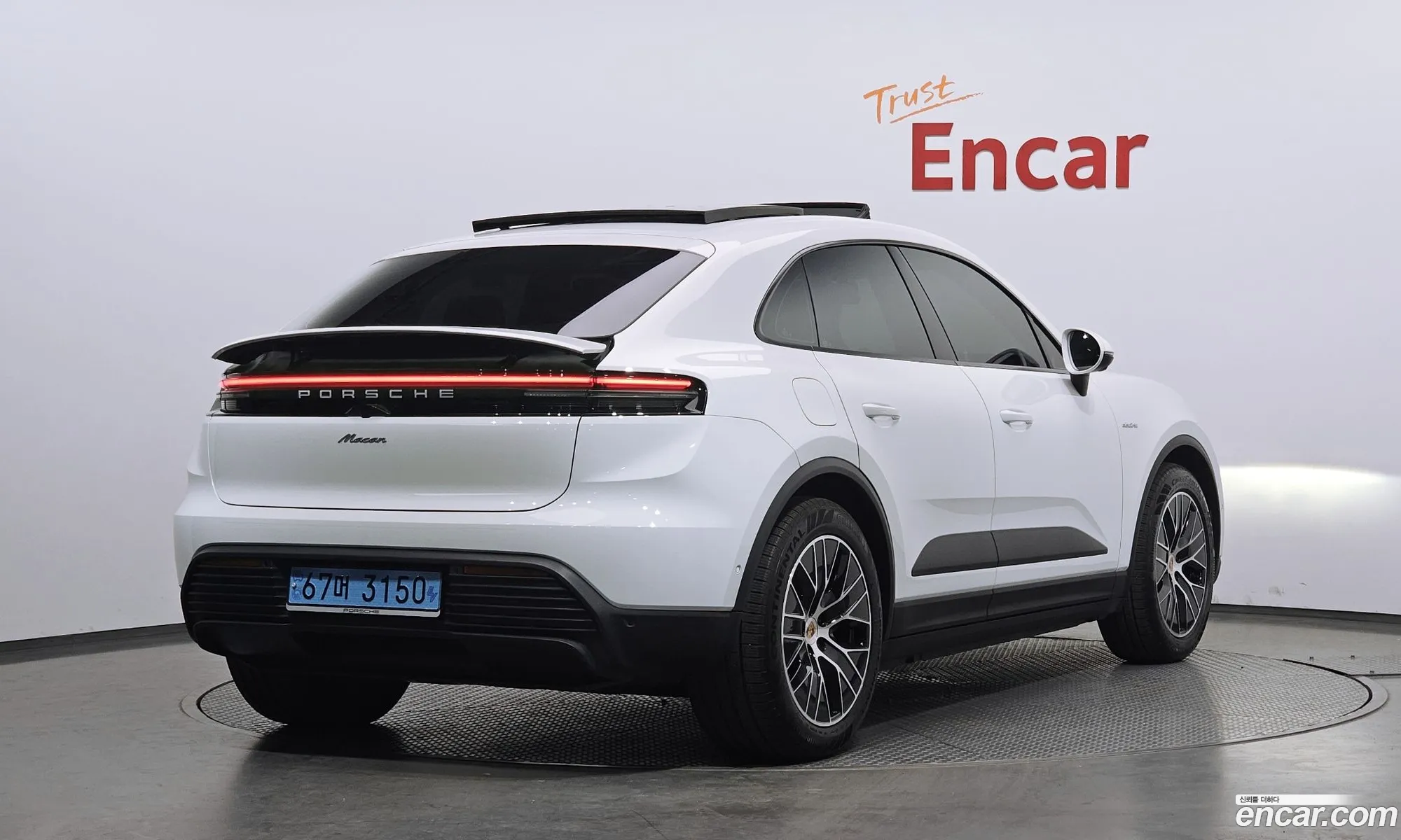 Porsche Macan EV 2025 WP1AD2XA0SL075796 — 16