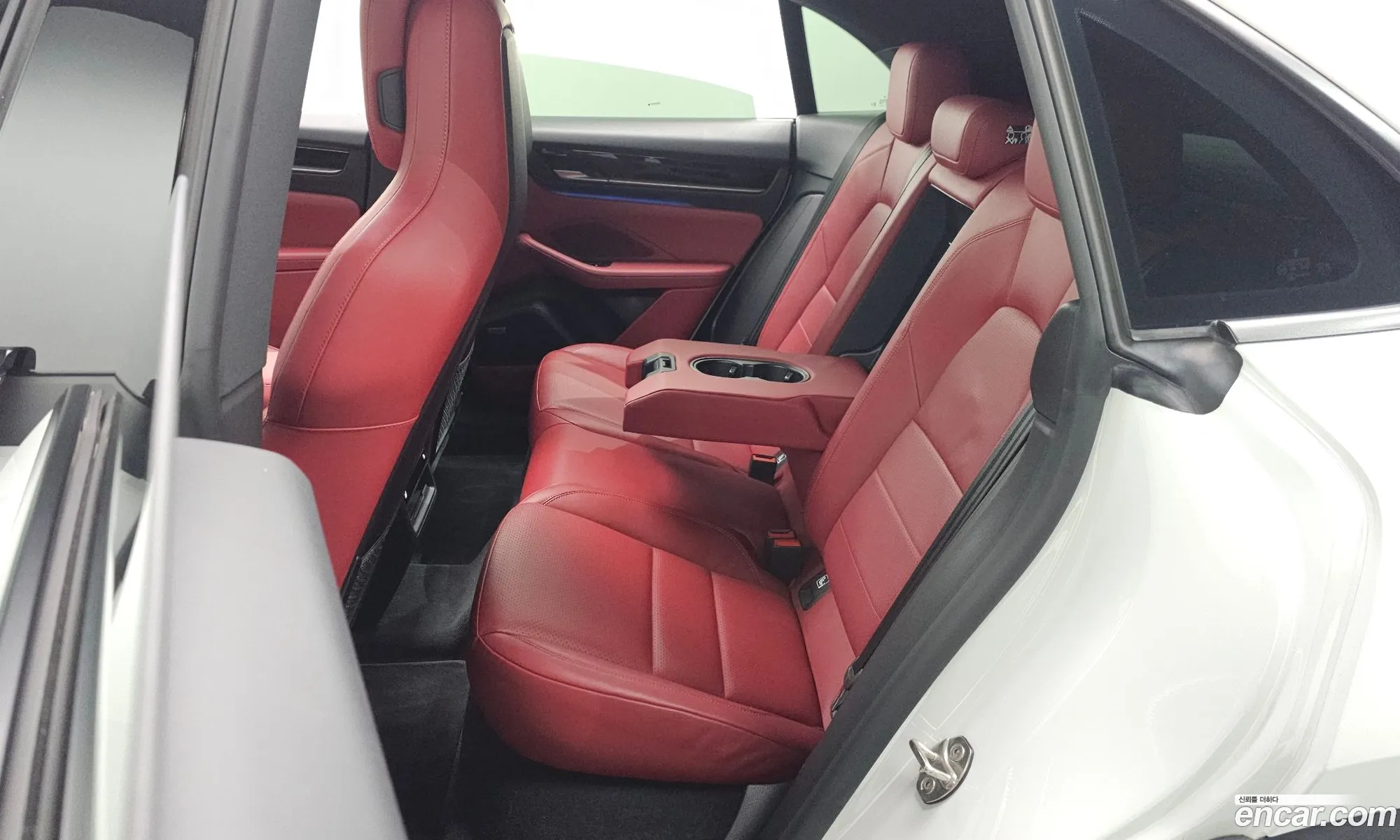 Porsche Macan EV 2025 WP1AD2XA0SL075796 — 5