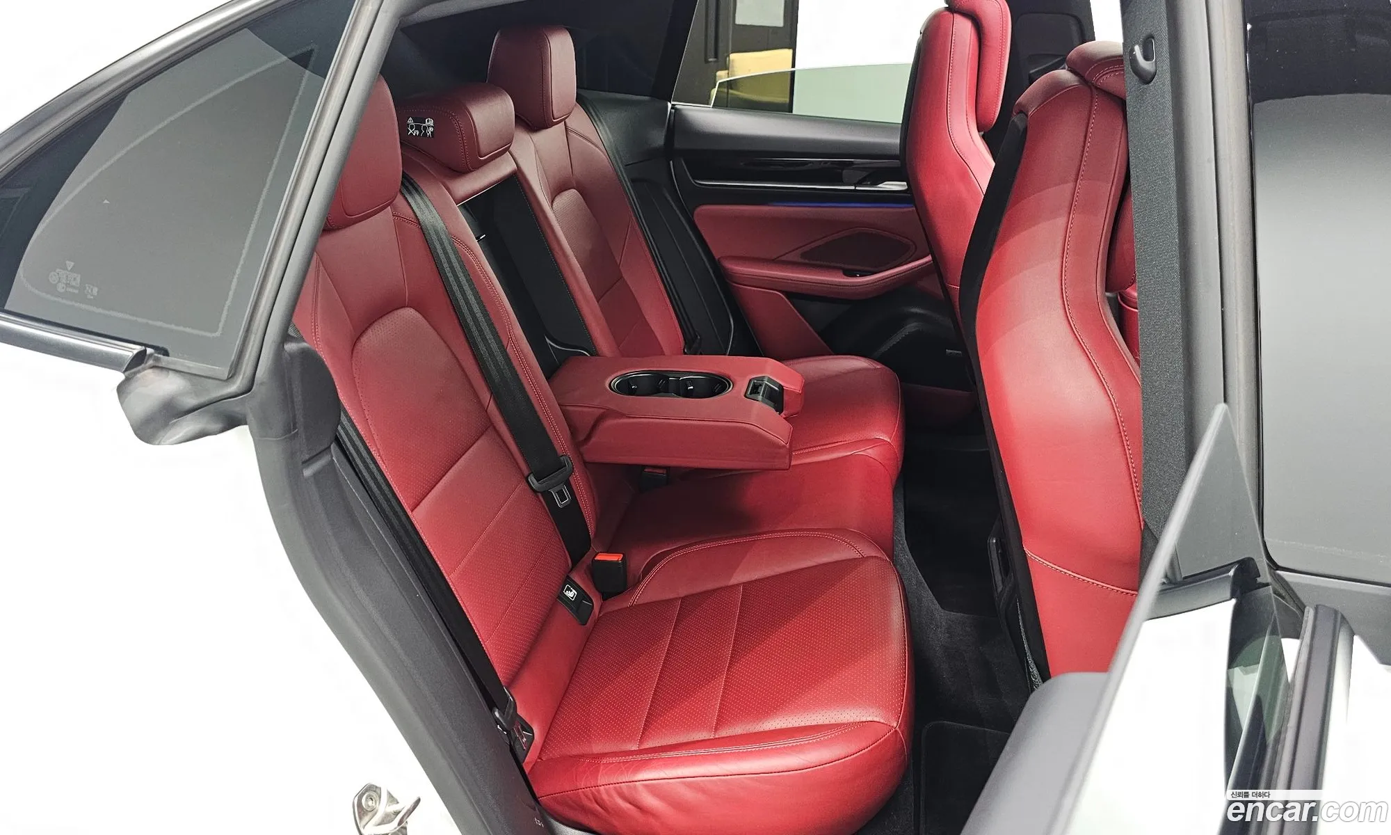 Porsche Macan EV 2025 WP1AD2XA0SL075796 — 7