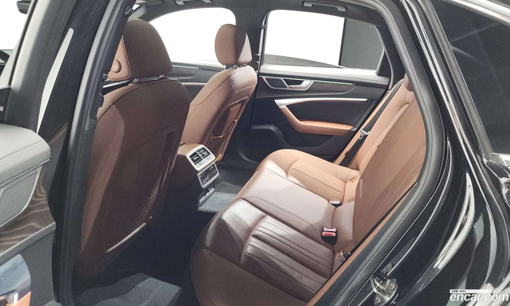 Audi A6 2021 WAUZZZF26MN044083 — 17