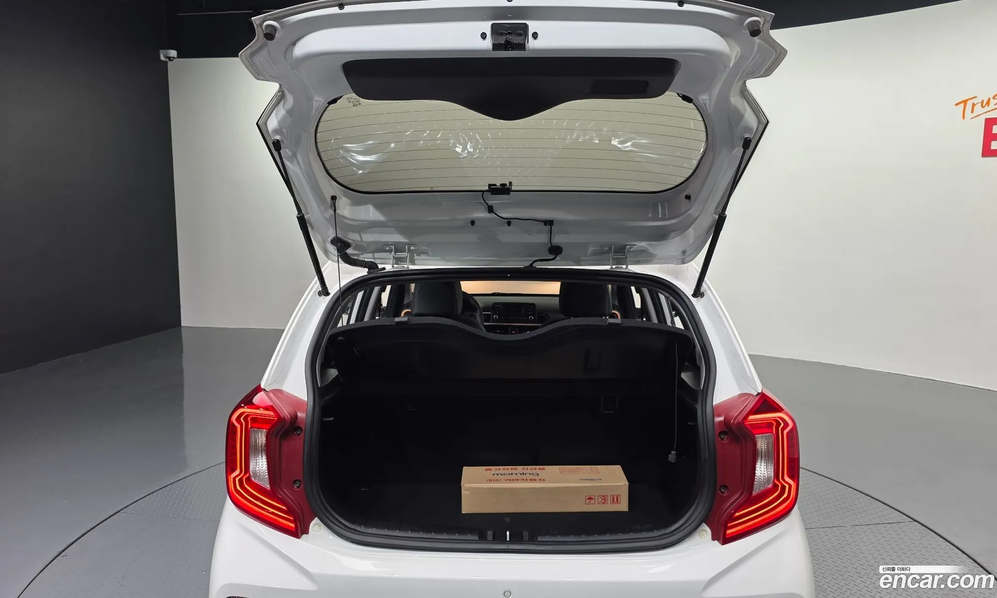 Kia Morning Urban 2020 — 25